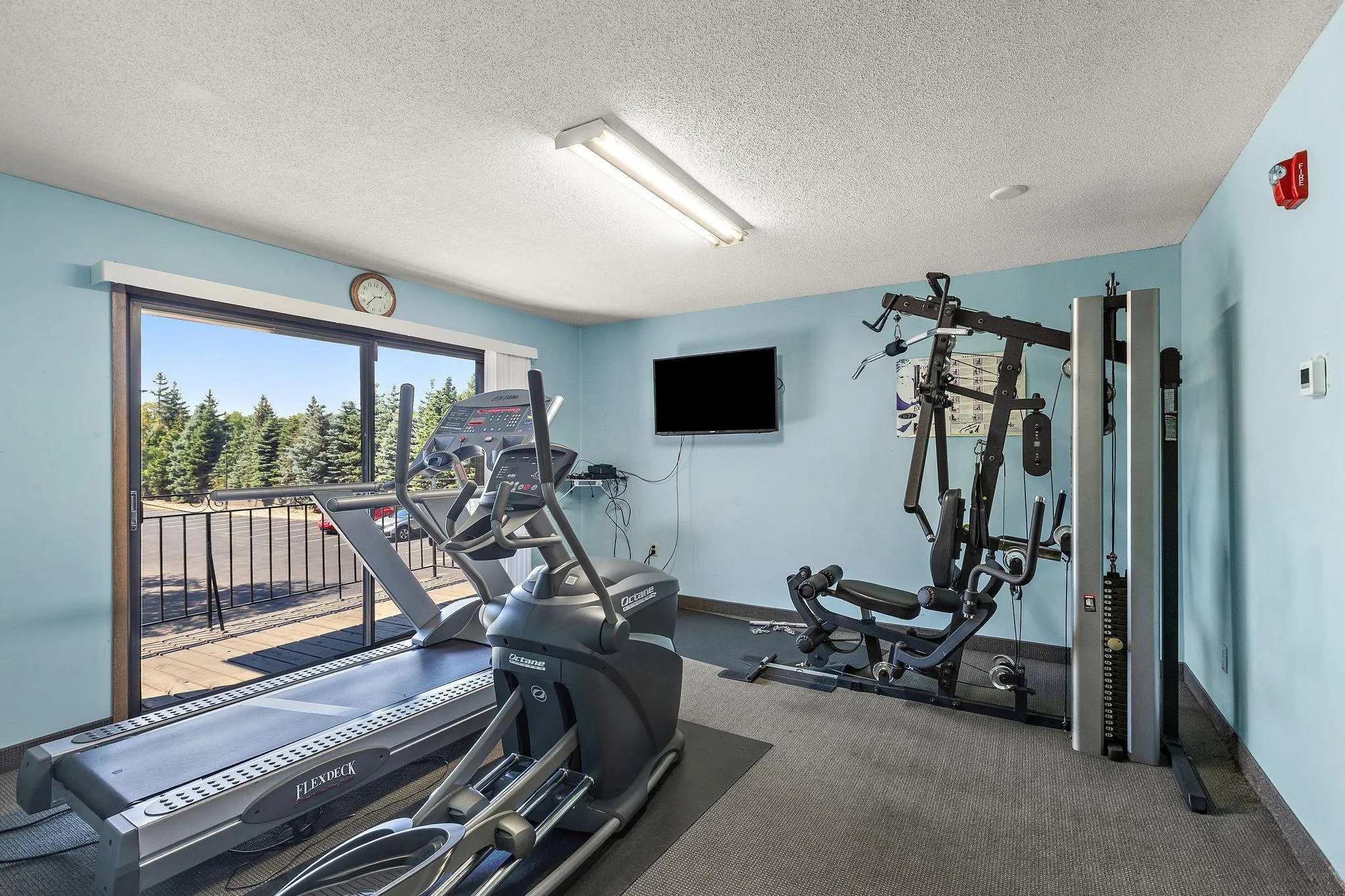 Photo 11 of 4100 Parklawn Avenue Unit 109