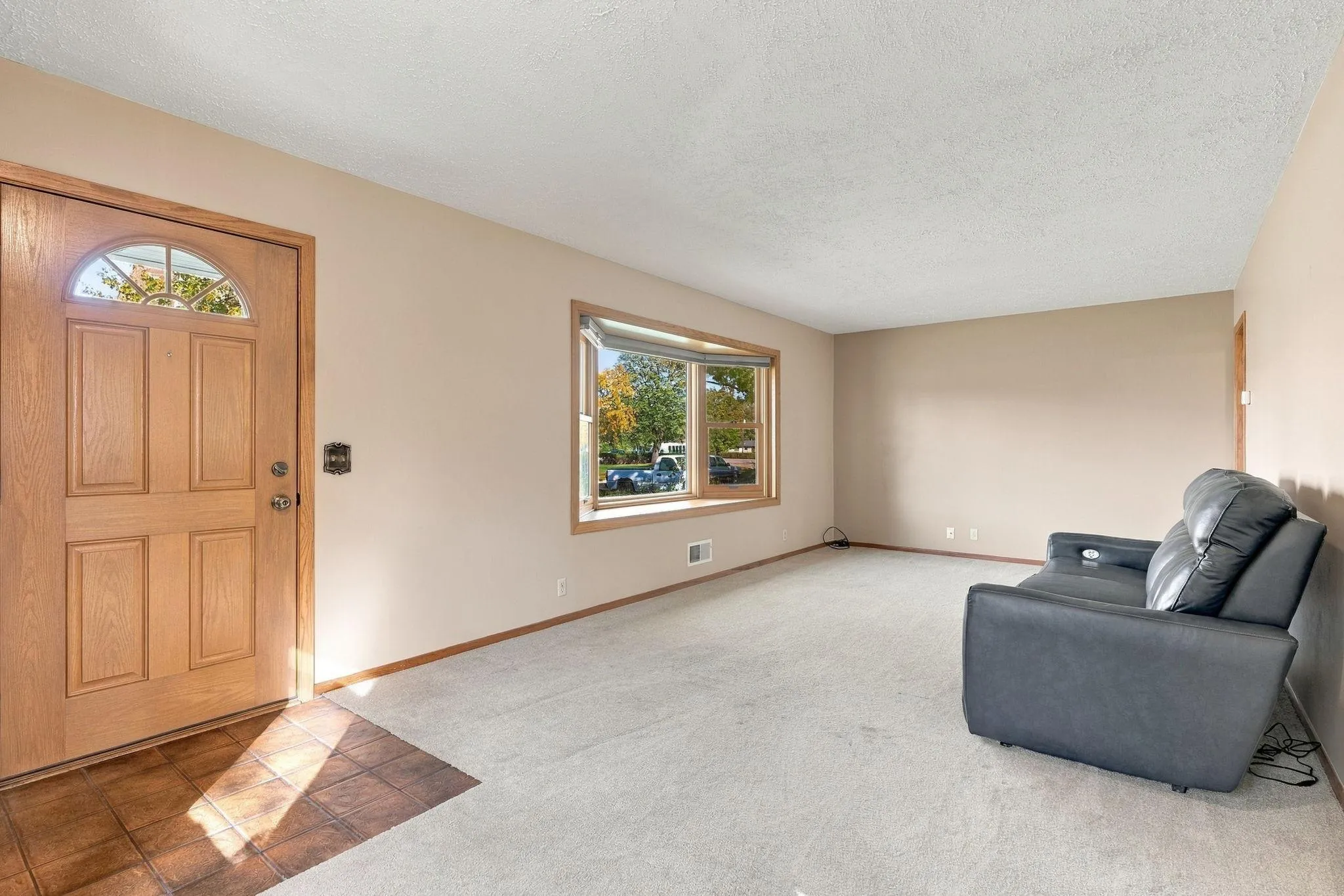 Photo 8 of 9025 10th S Avenue