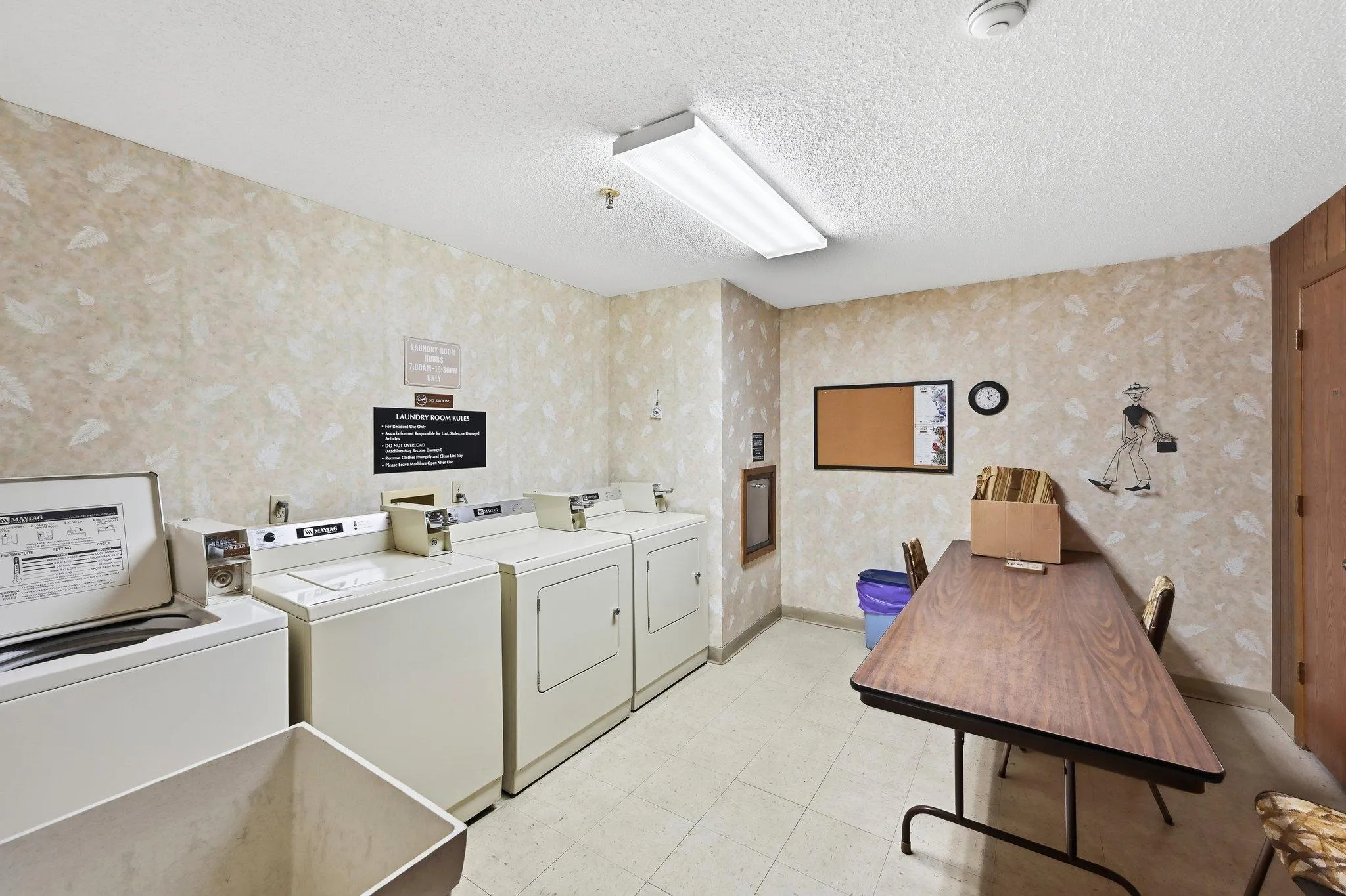 Photo 24 of 999 41st Ne Avenue Unit 210