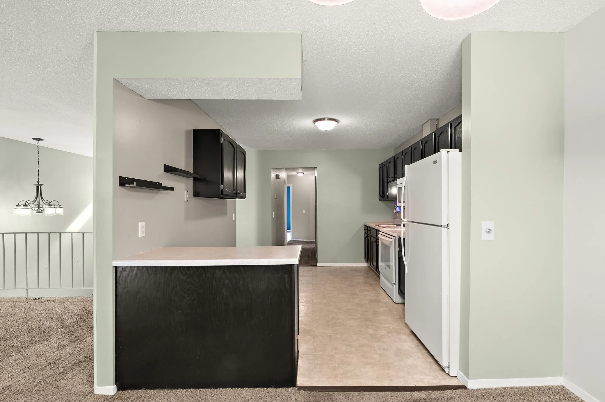 Photo 10 of 408 Pleasant Drive