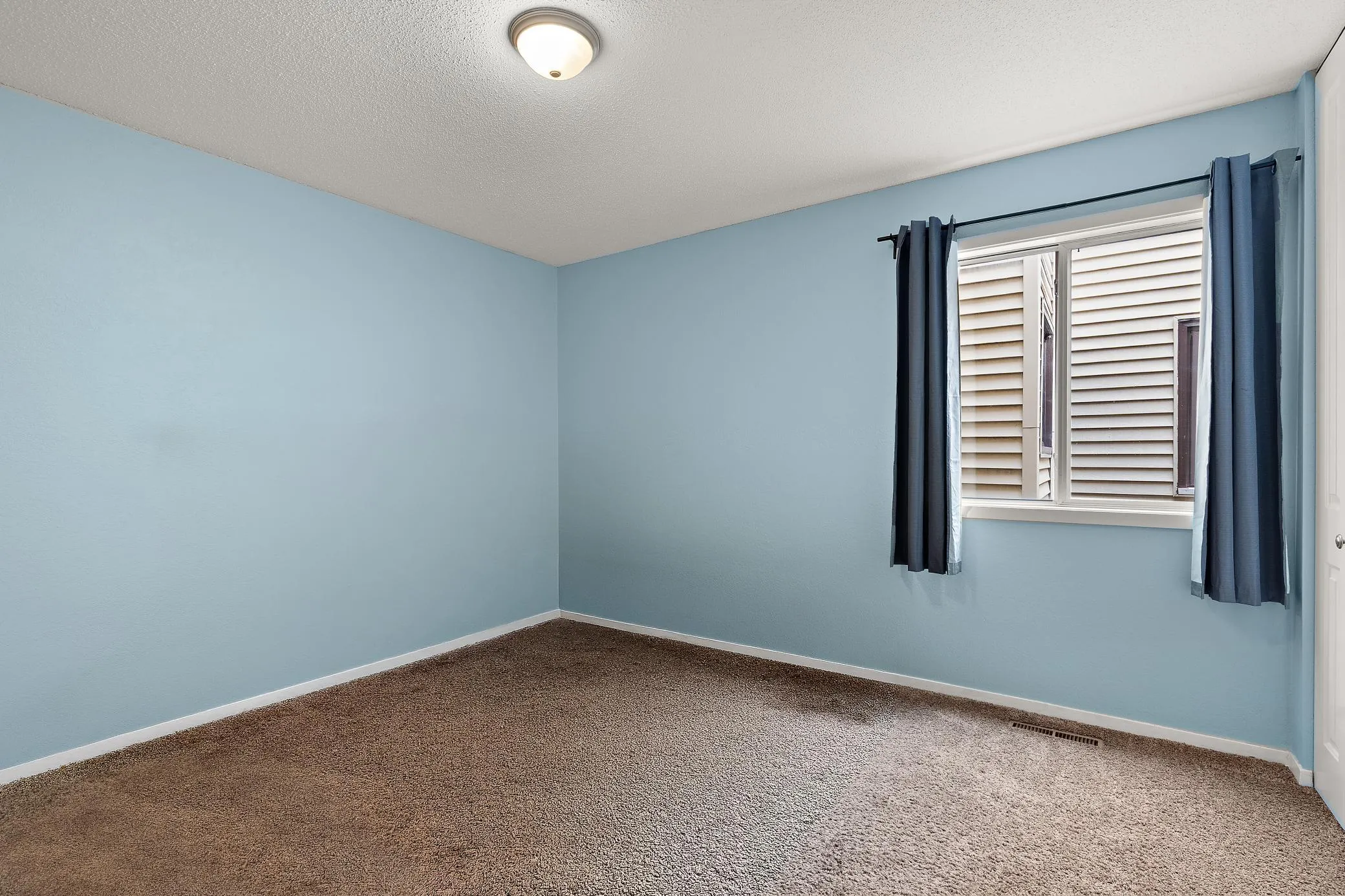 Photo 17 of 408 Pleasant Drive