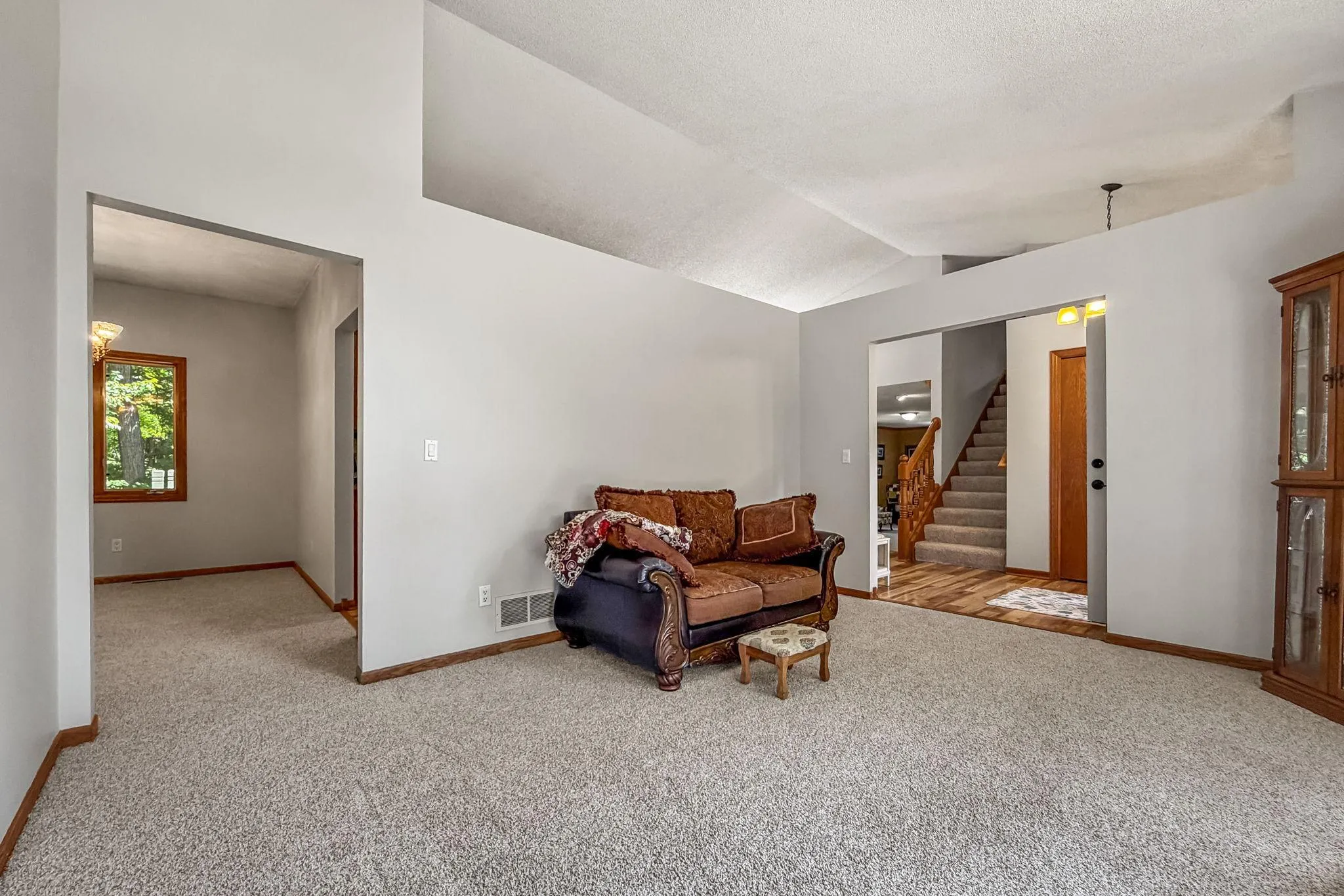 Photo 11 of 14927 Harpers Ne Street