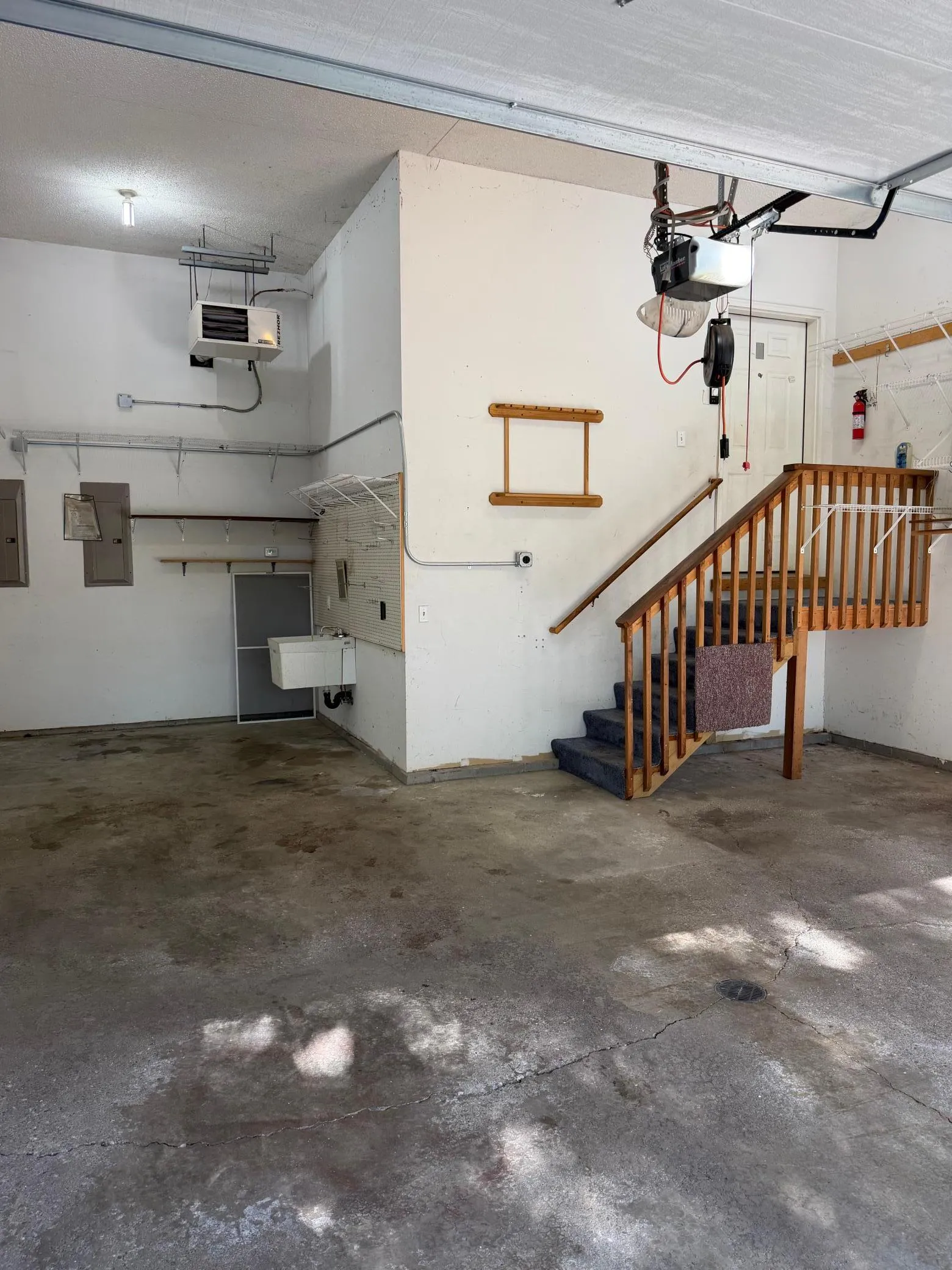 Photo 17 of 1401 Hiawatha Avenue