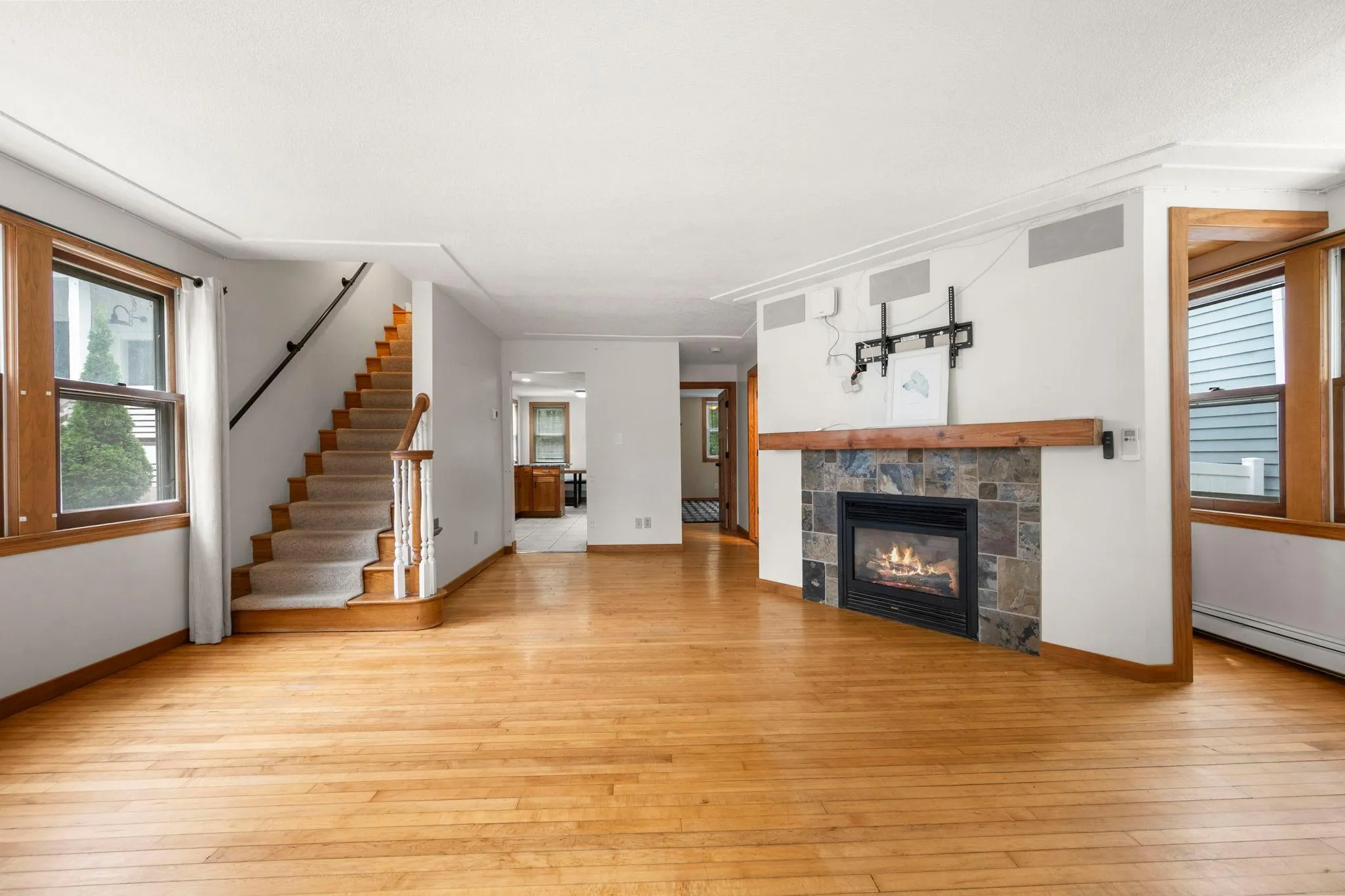 Photo 14 of 62 Juniper Street