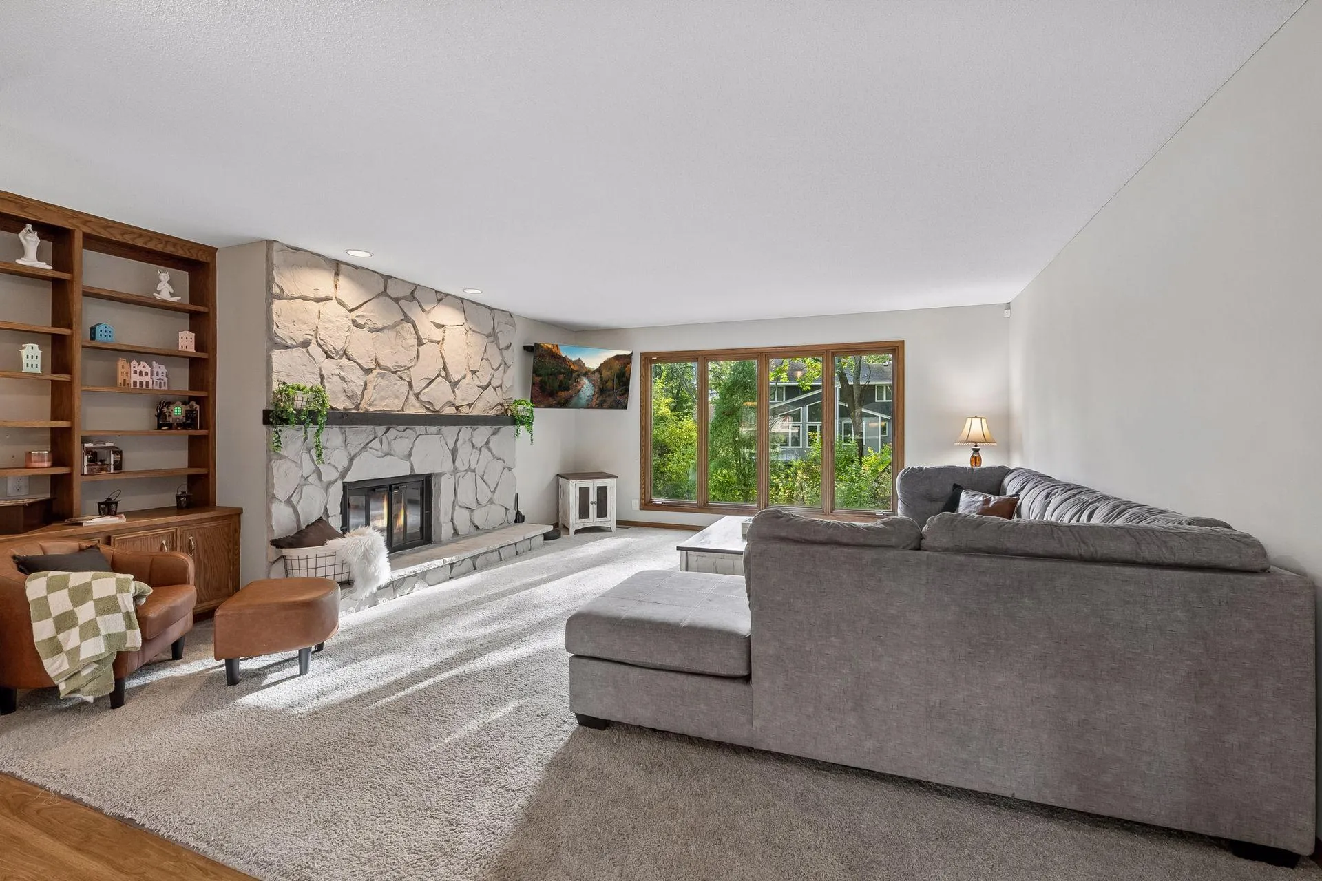 Photo 6 of 6401 Timber Ridge