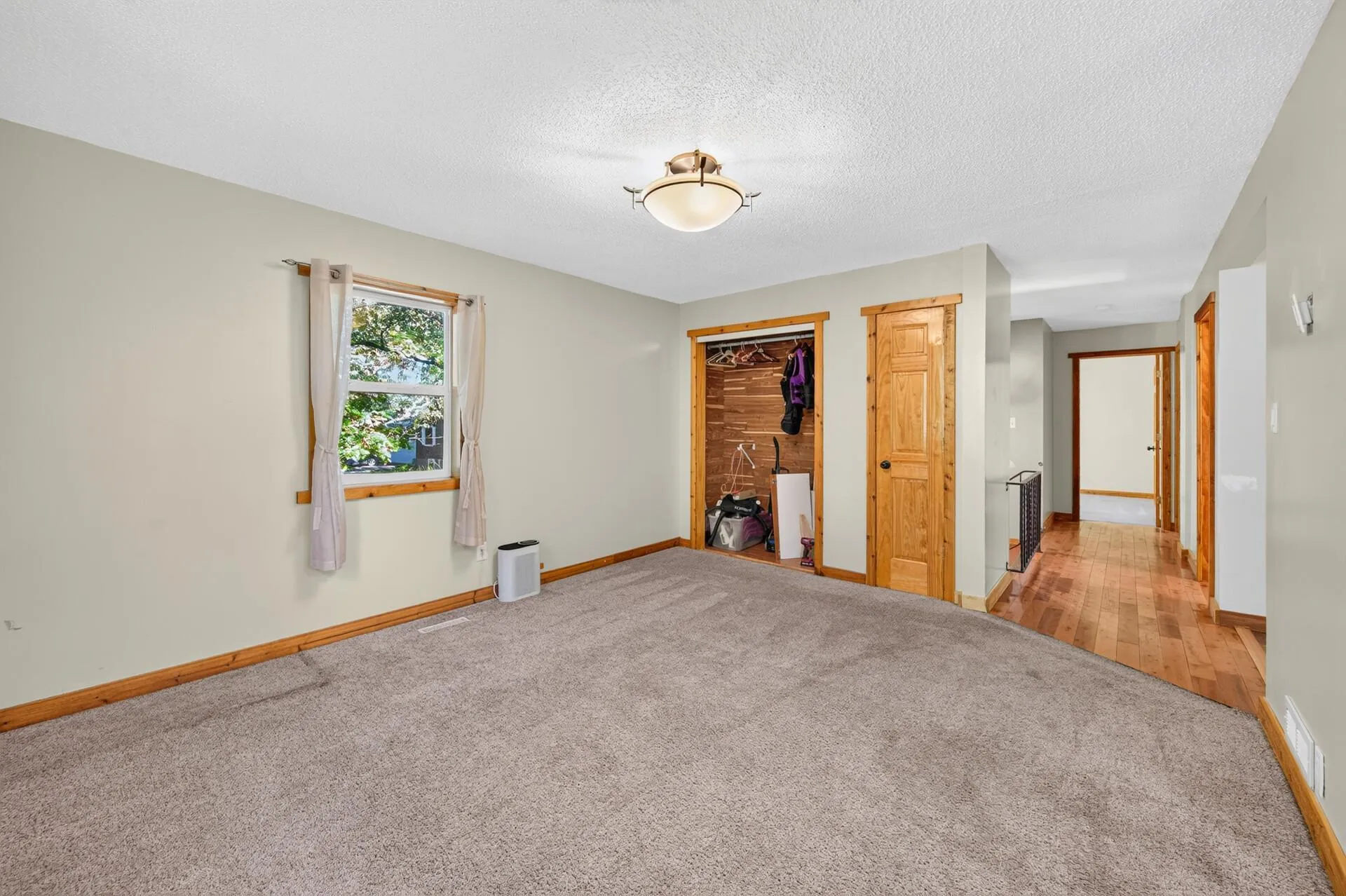 Photo 8 of 12368 Fremont Lane
