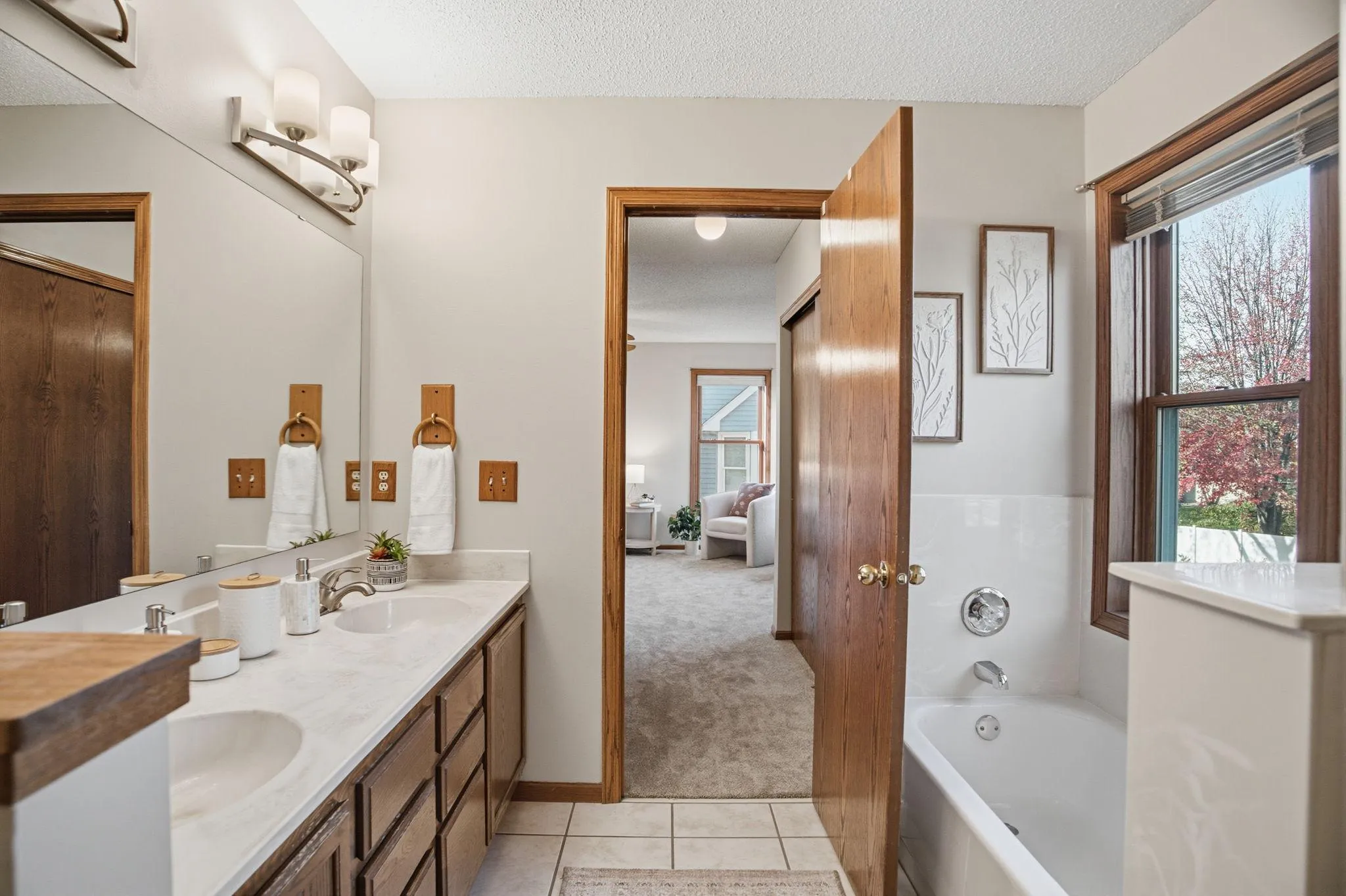 Photo 34 of 12691 Edinborough Way