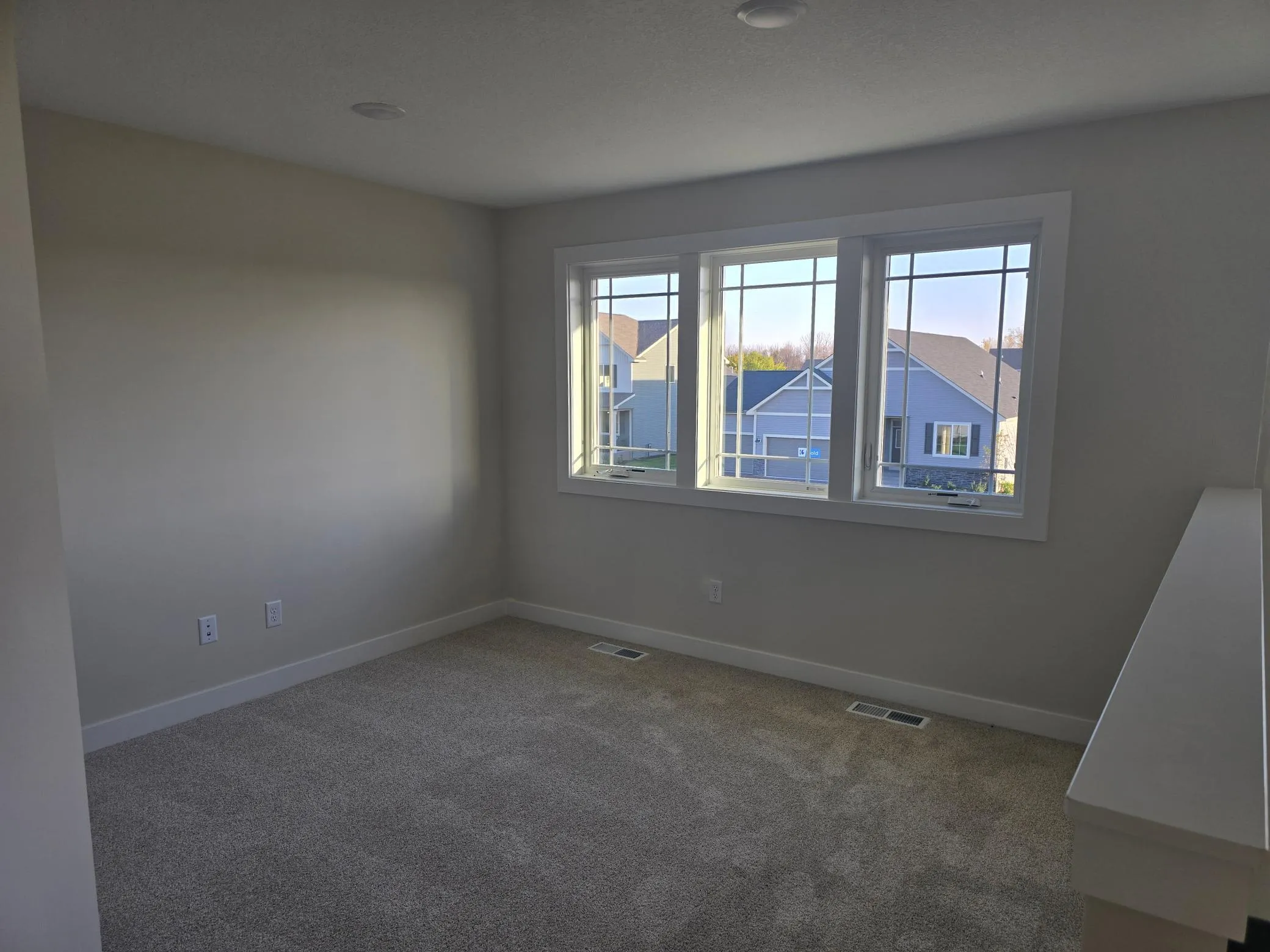 Photo 13 of 1569 Applegate Road