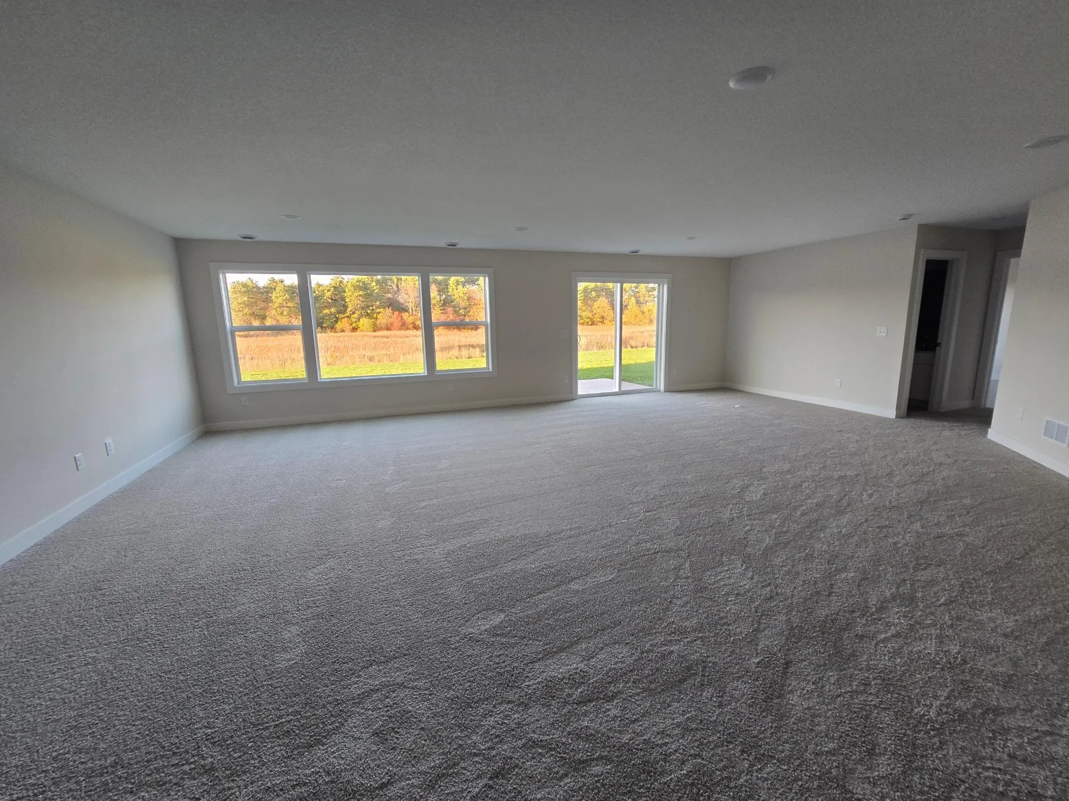 Photo 5 of 1569 Applegate Road