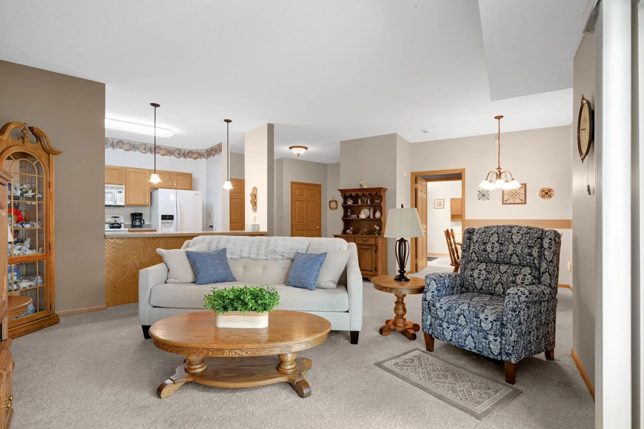 Photo 4 of 5650 Boone N Avenue Unit 116
