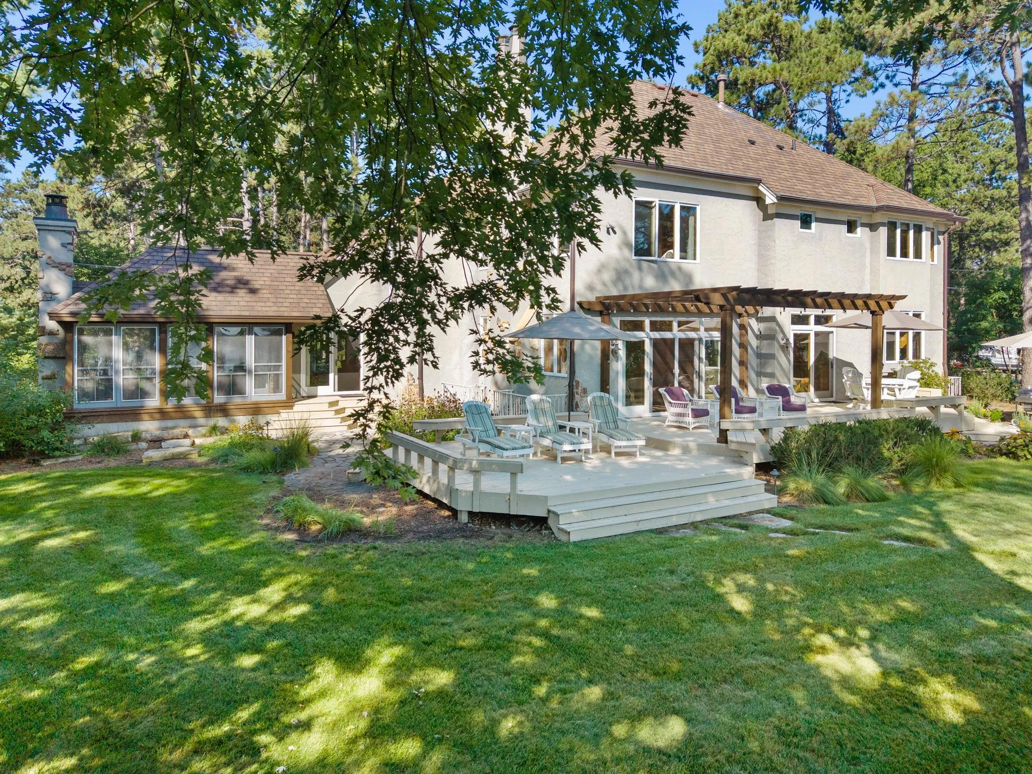 Photo 6 of 945 Quentin S Avenue