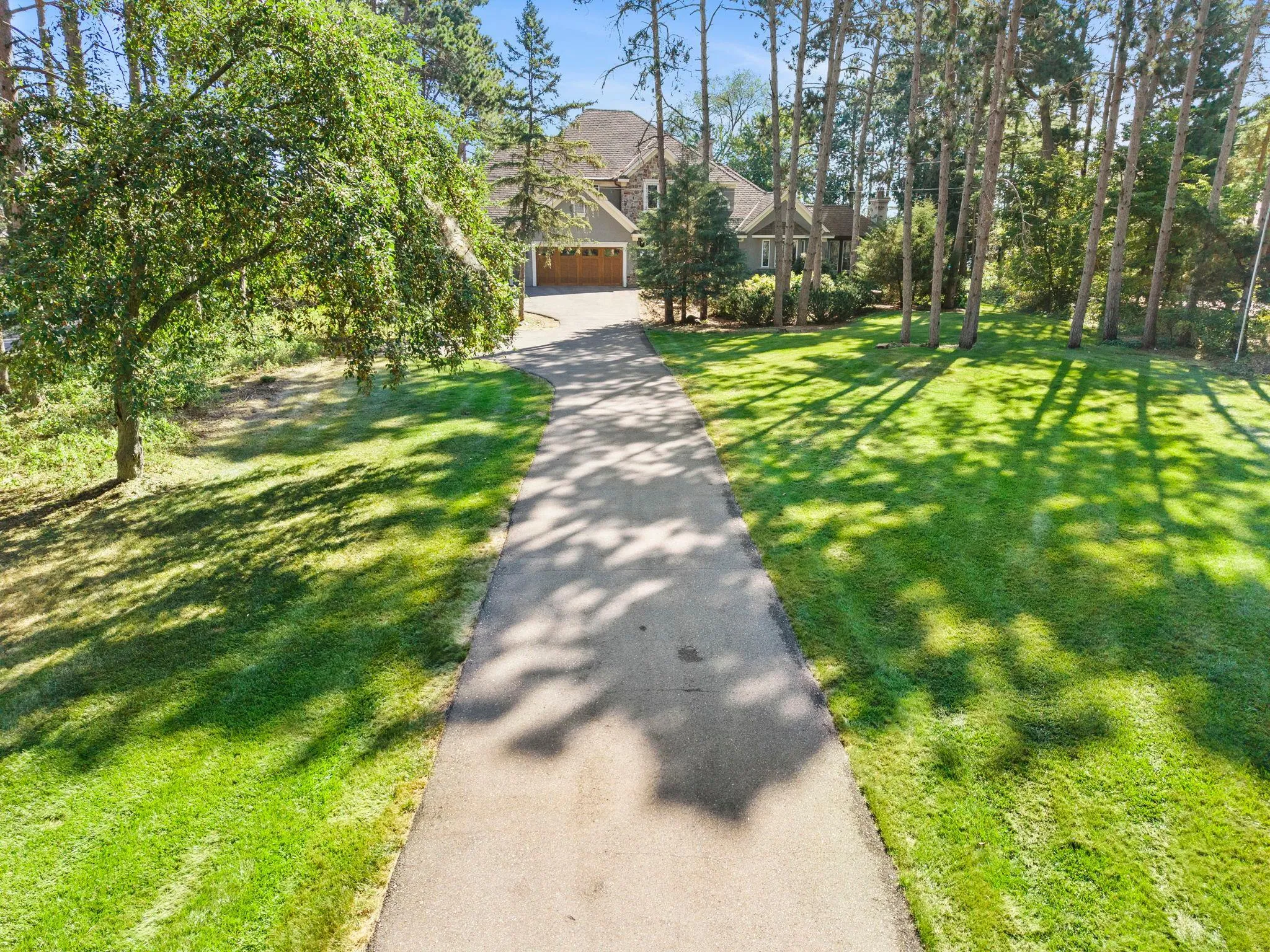 Photo 10 of 945 Quentin S Avenue