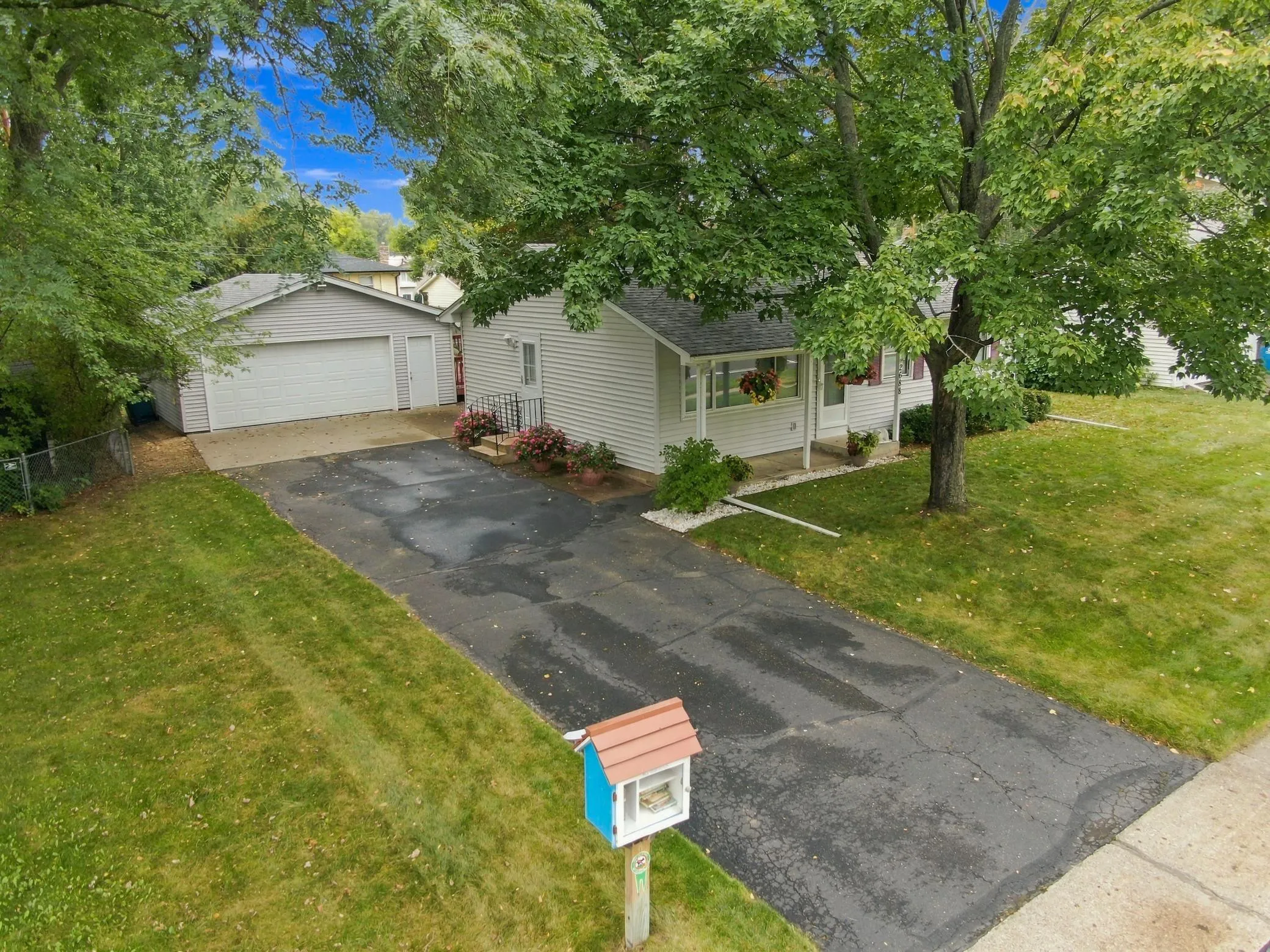 Photo 7 of 2688 Cedar Avenue