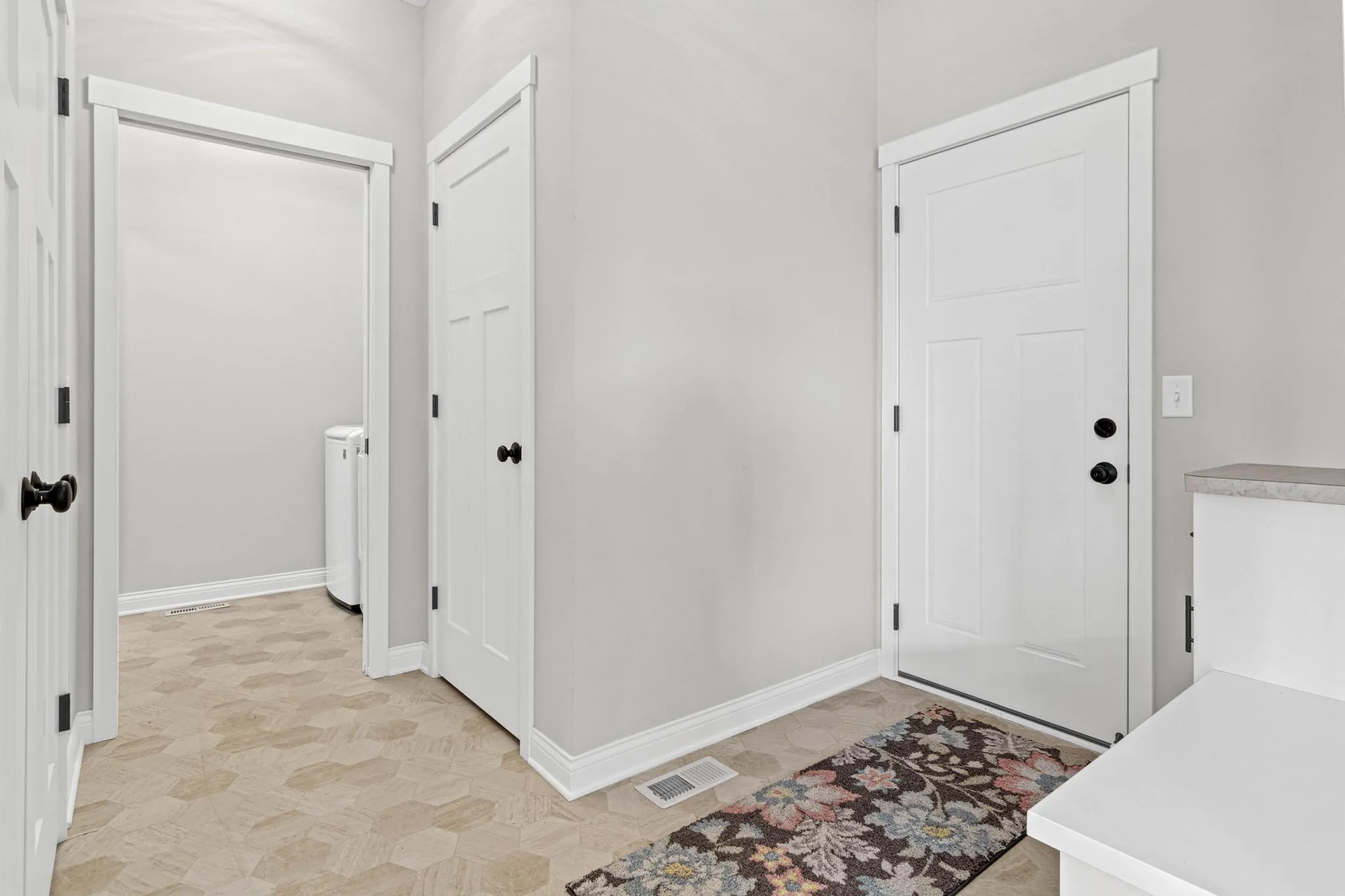 Photo 18 of 29264 Kenwood Way