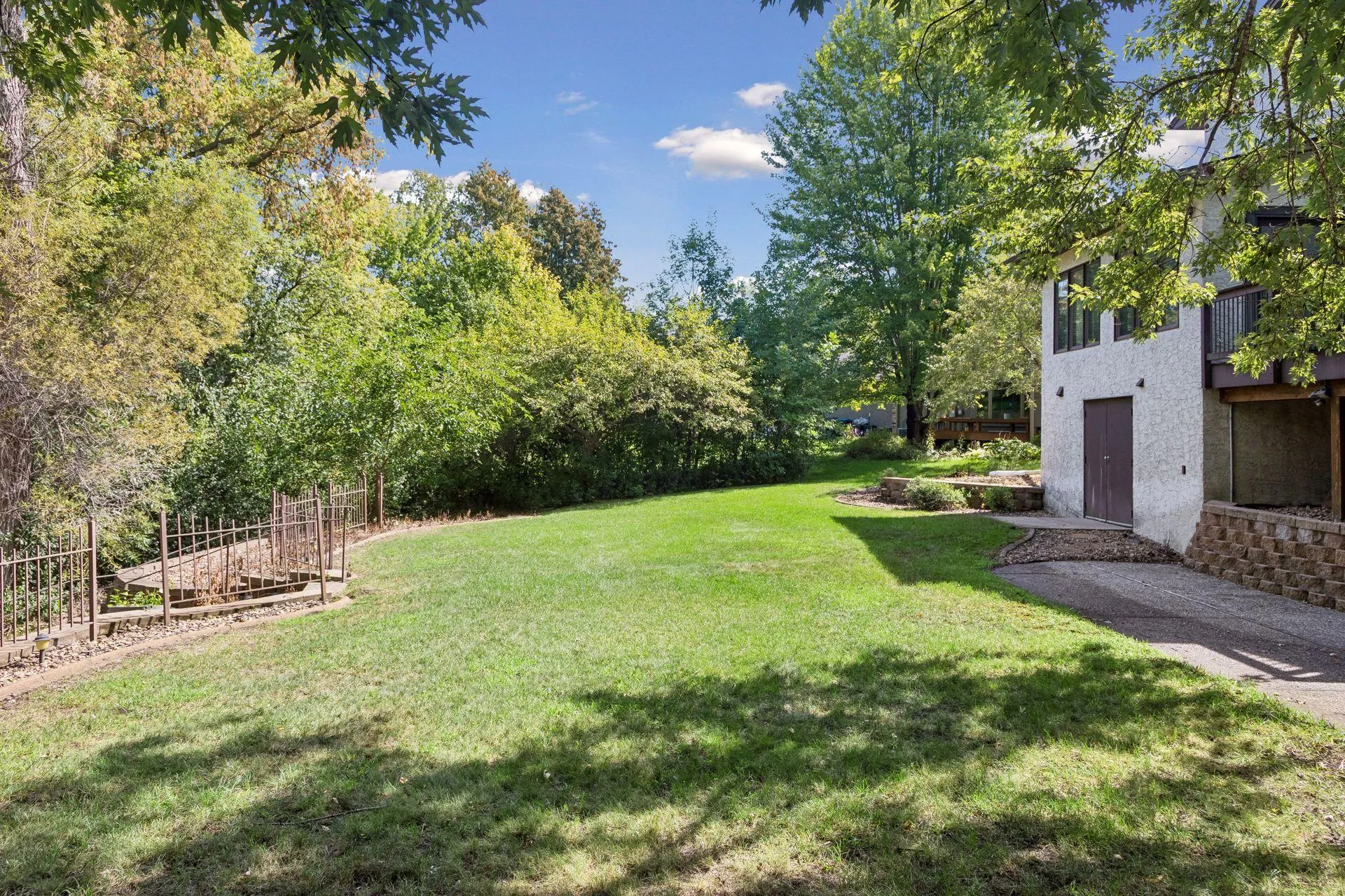 Photo 49 of 20 Deer Hills Drive