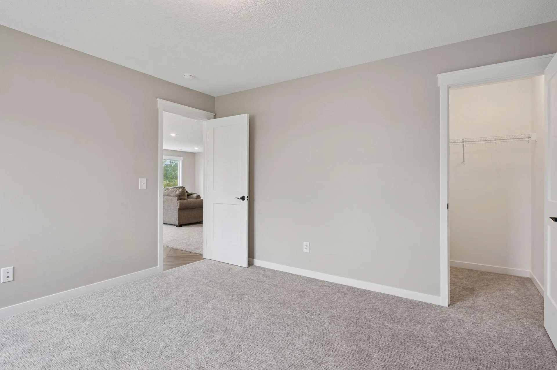Photo 46 of 18022 Urbank Ne Street