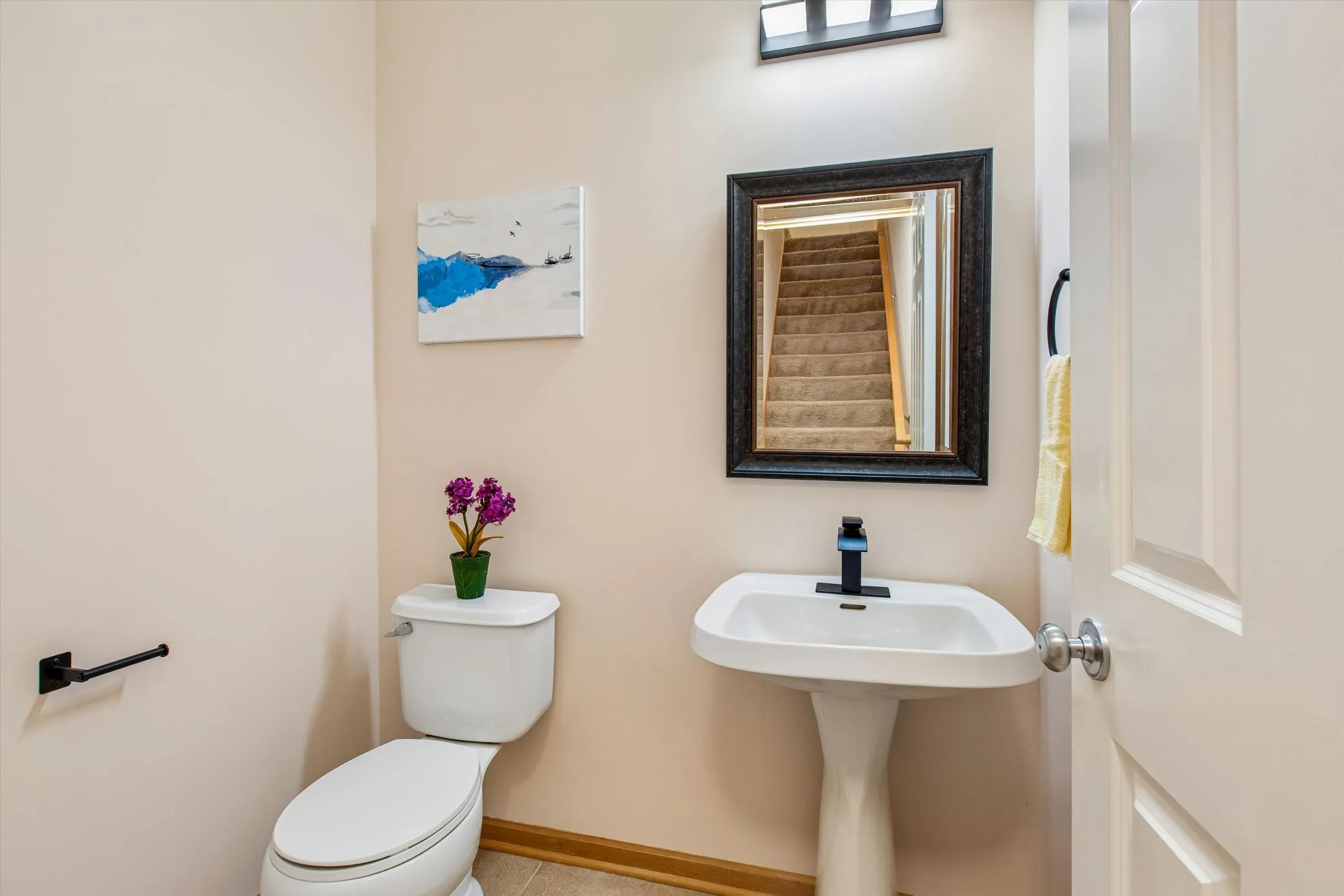 Photo 9 of 7531 Southridge Court