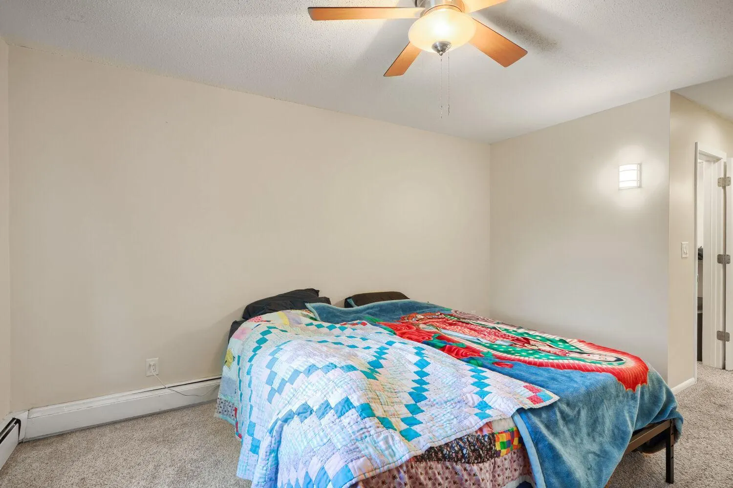 Photo 12 of 4201 Lakeside N Avenue Unit 302
