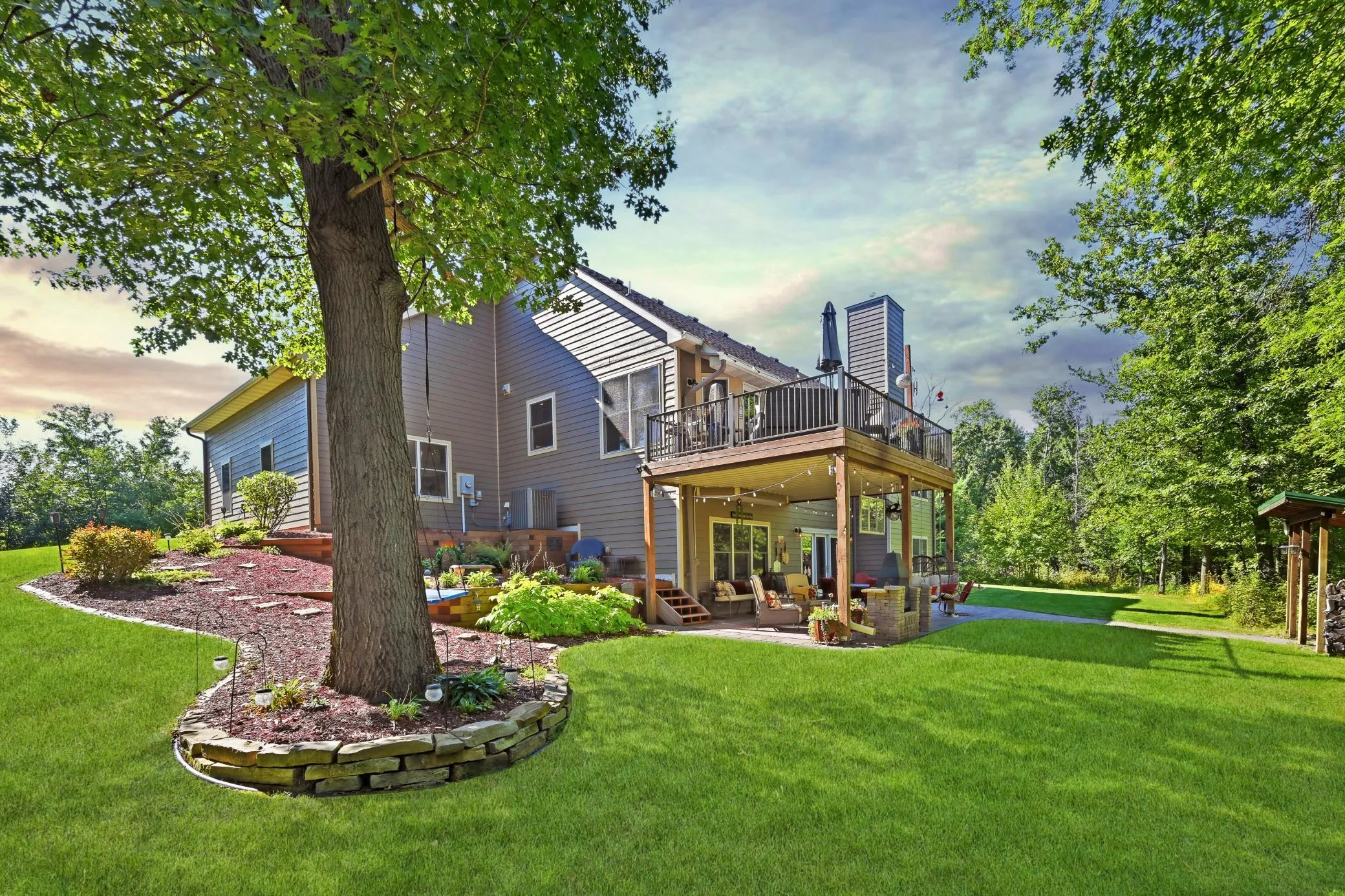 Photo 9 of 981 239th Nw Avenue