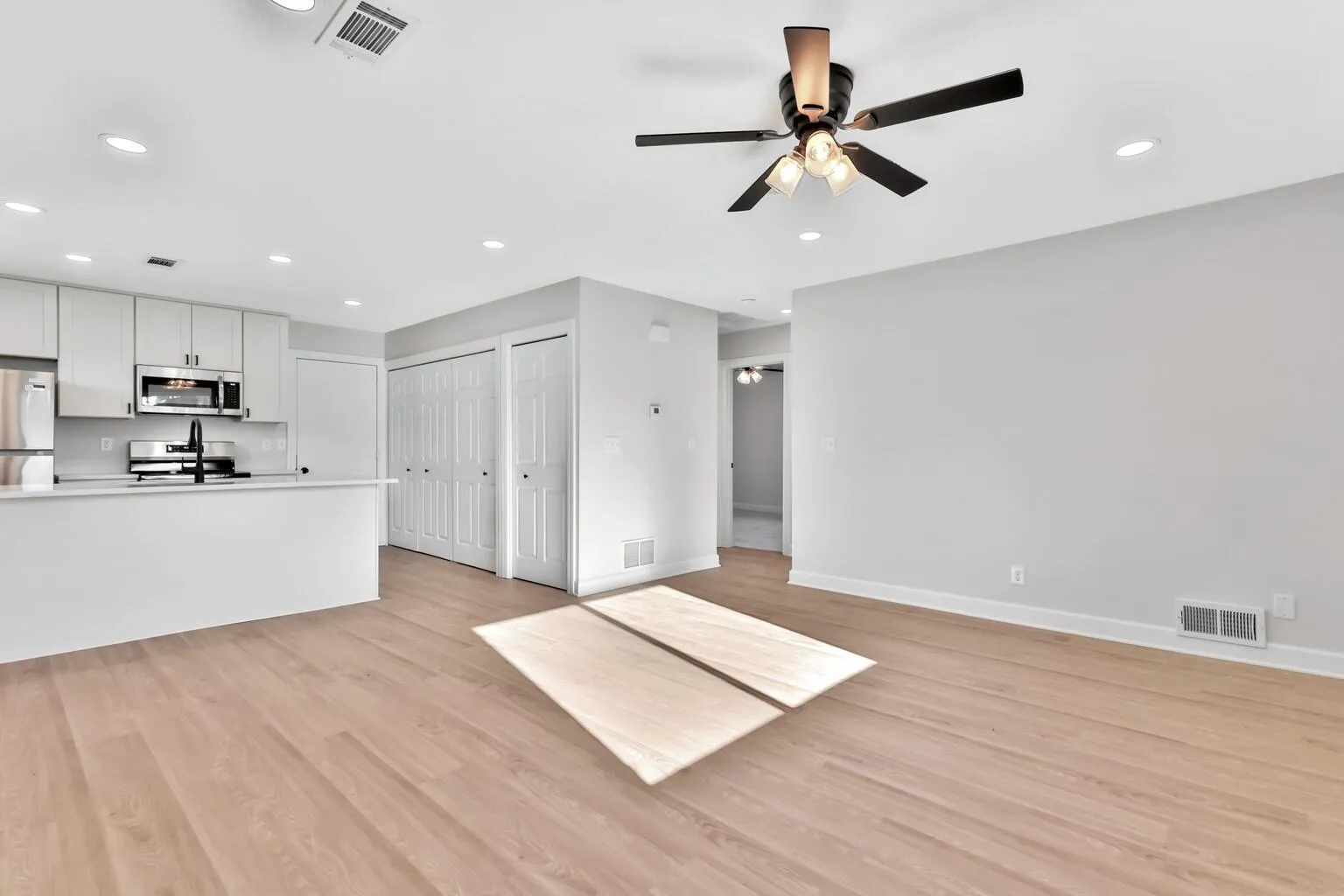 Photo 10 of 13991 60th Street N Court Unit 306