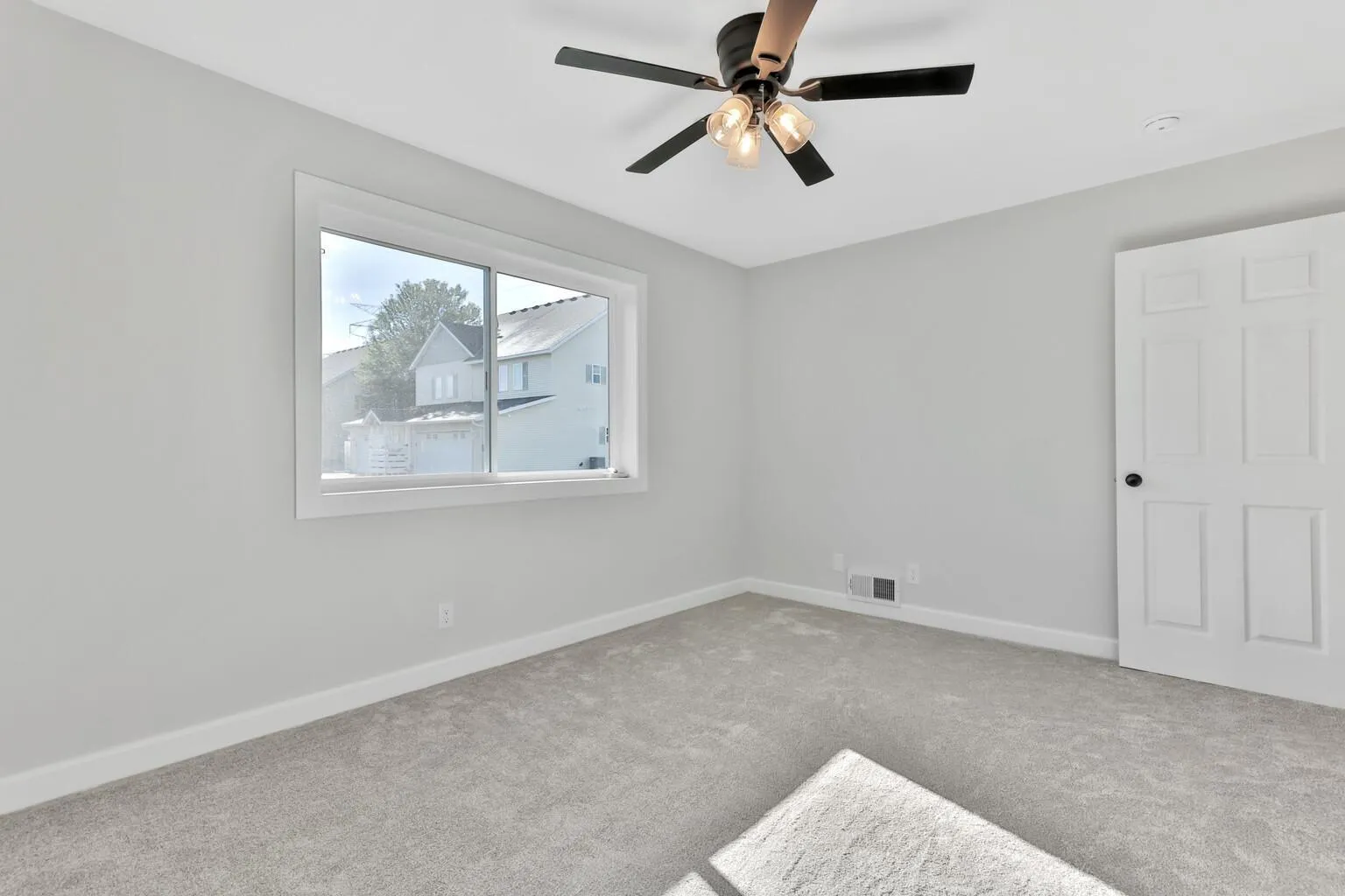 Photo 20 of 13991 60th Street N Court Unit 306