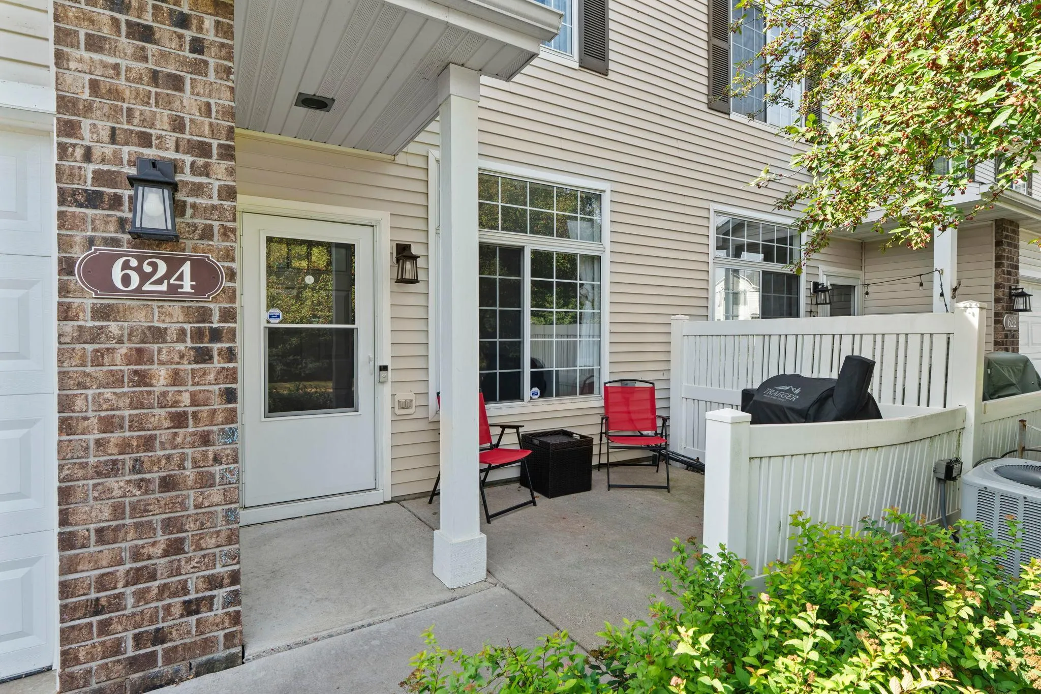 Photo 3 of 624 Tamarack Trail Unit 1008
