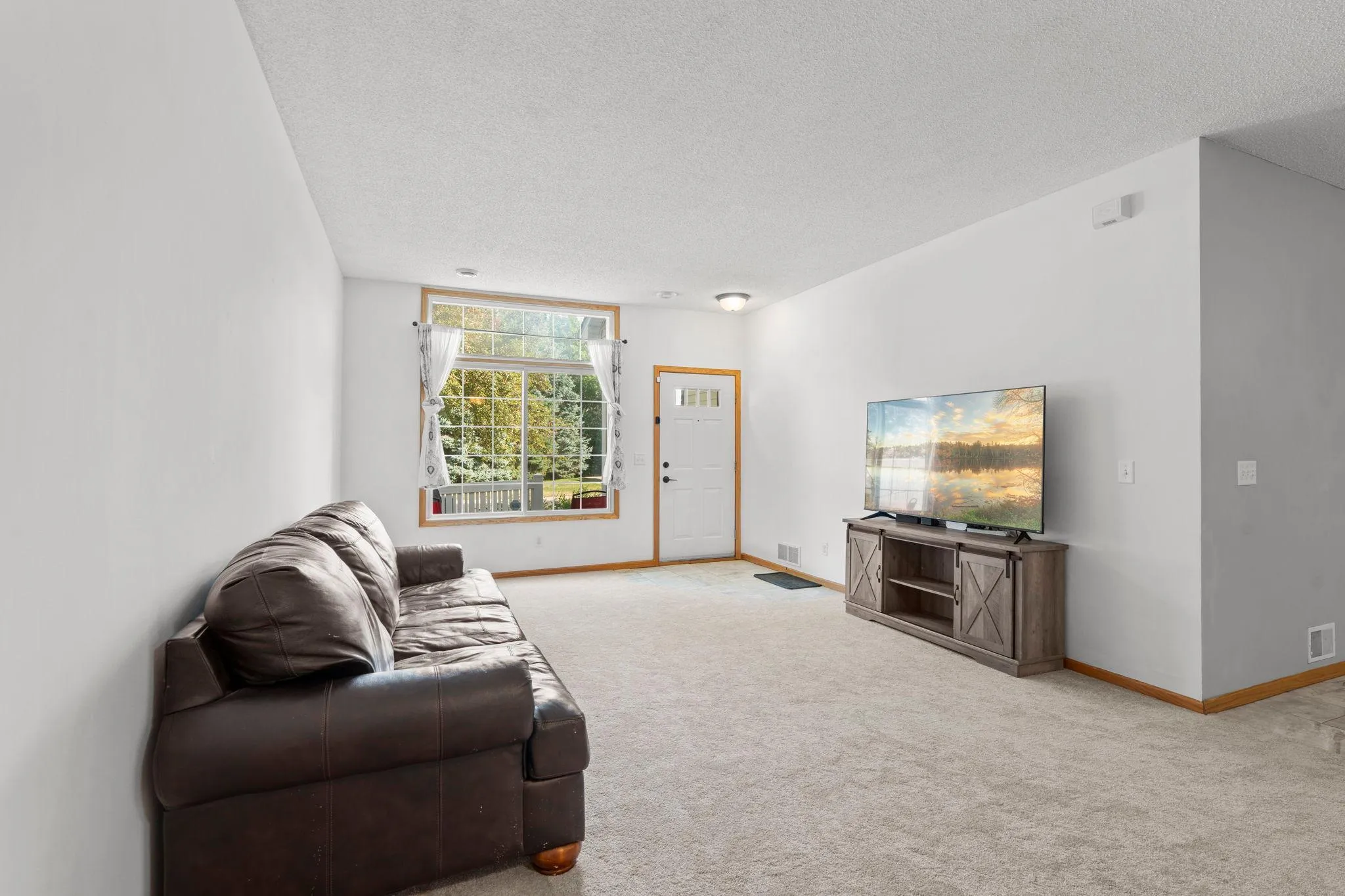 Photo 5 of 624 Tamarack Trail Unit 1008