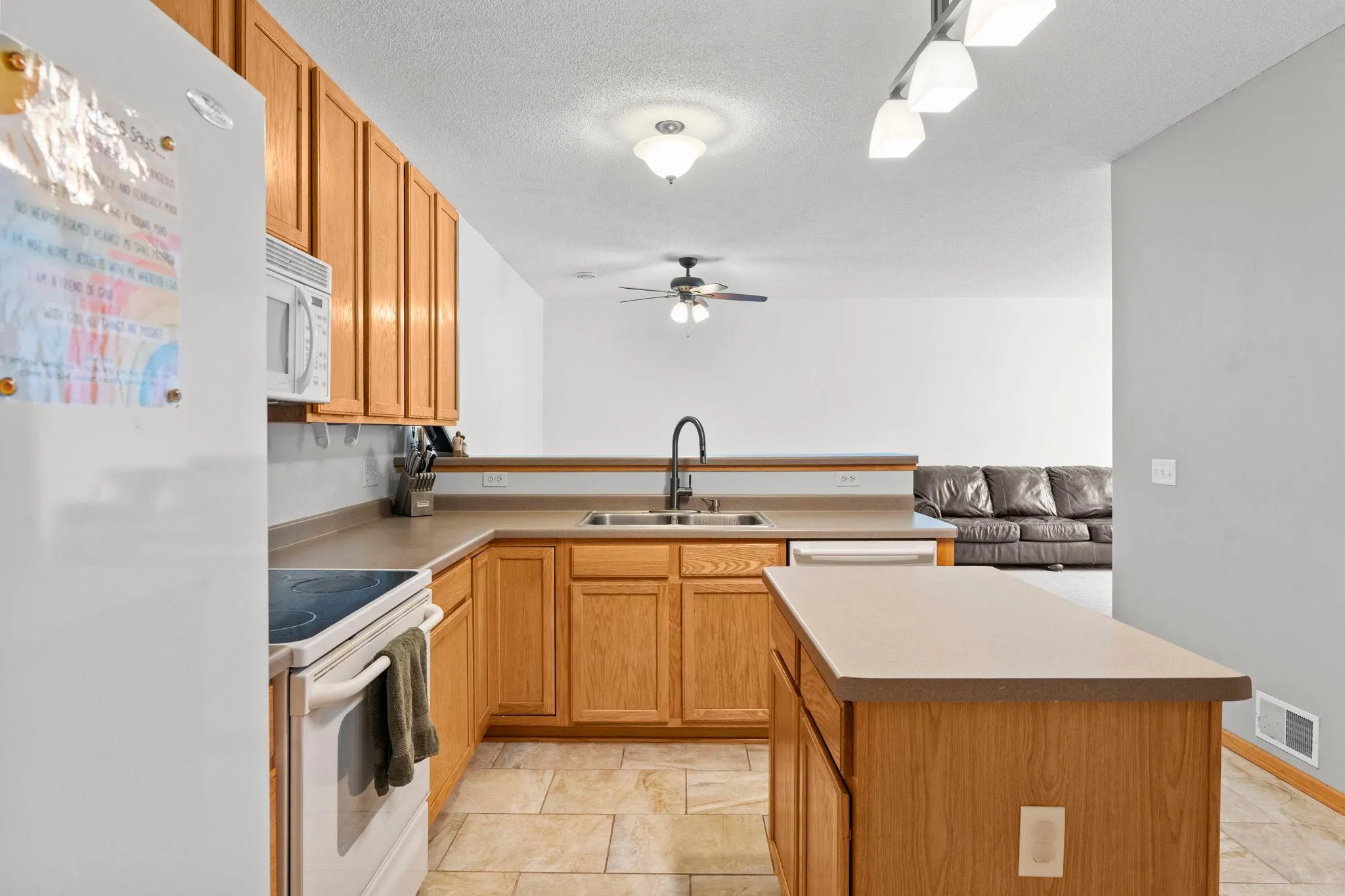 Photo 12 of 624 Tamarack Trail Unit 1008
