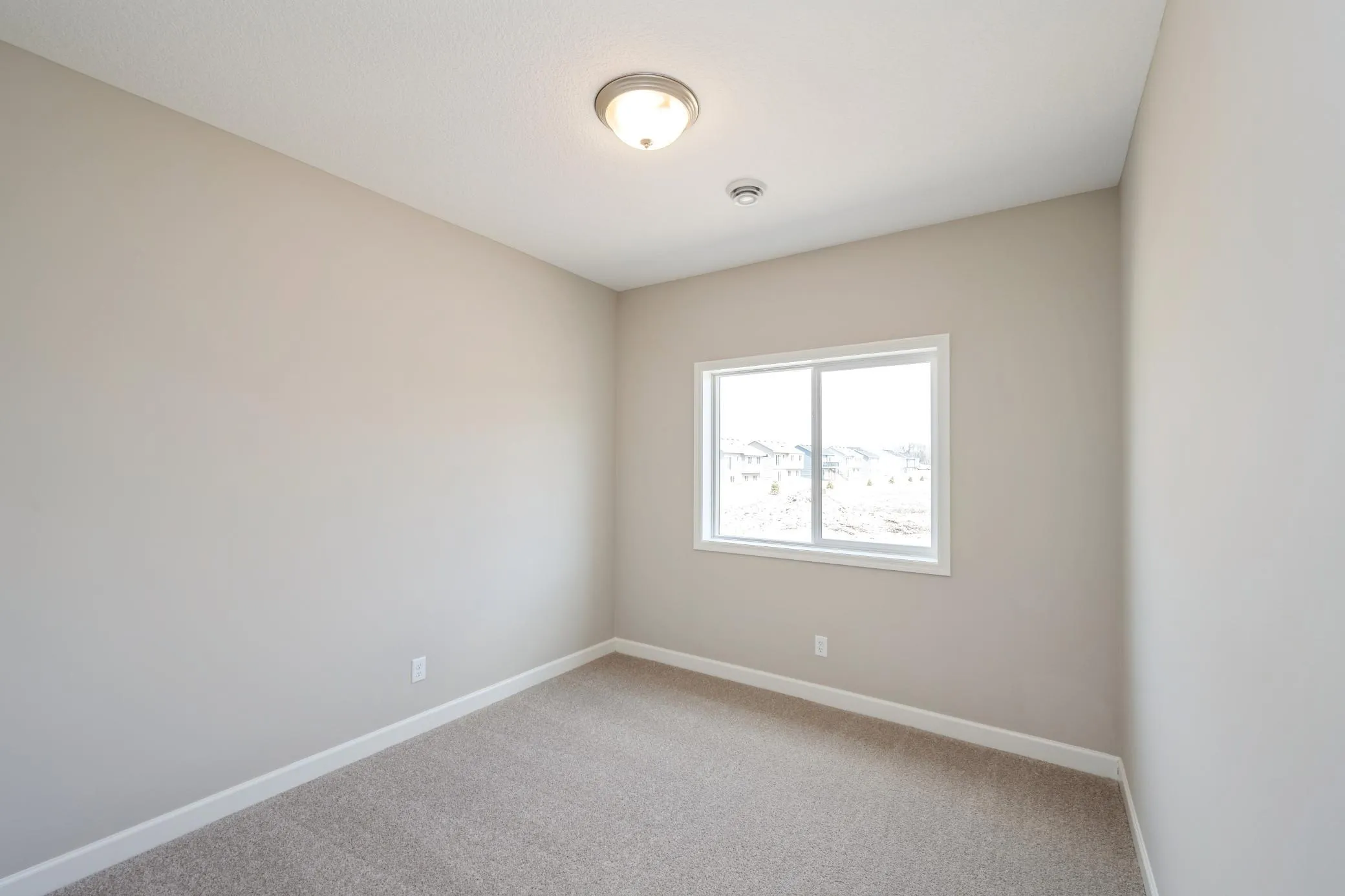 Photo 12 of 7803 Bridgewater Court