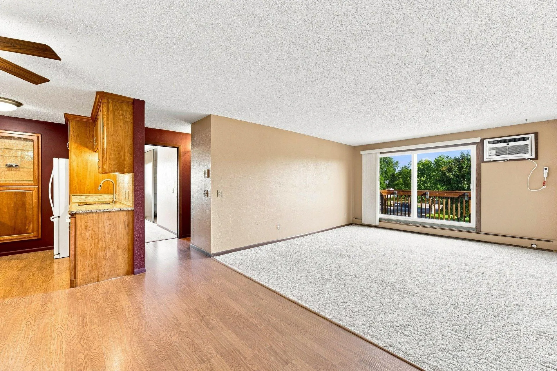 Photo 16 of 14630 Garrett Avenue Unit 613