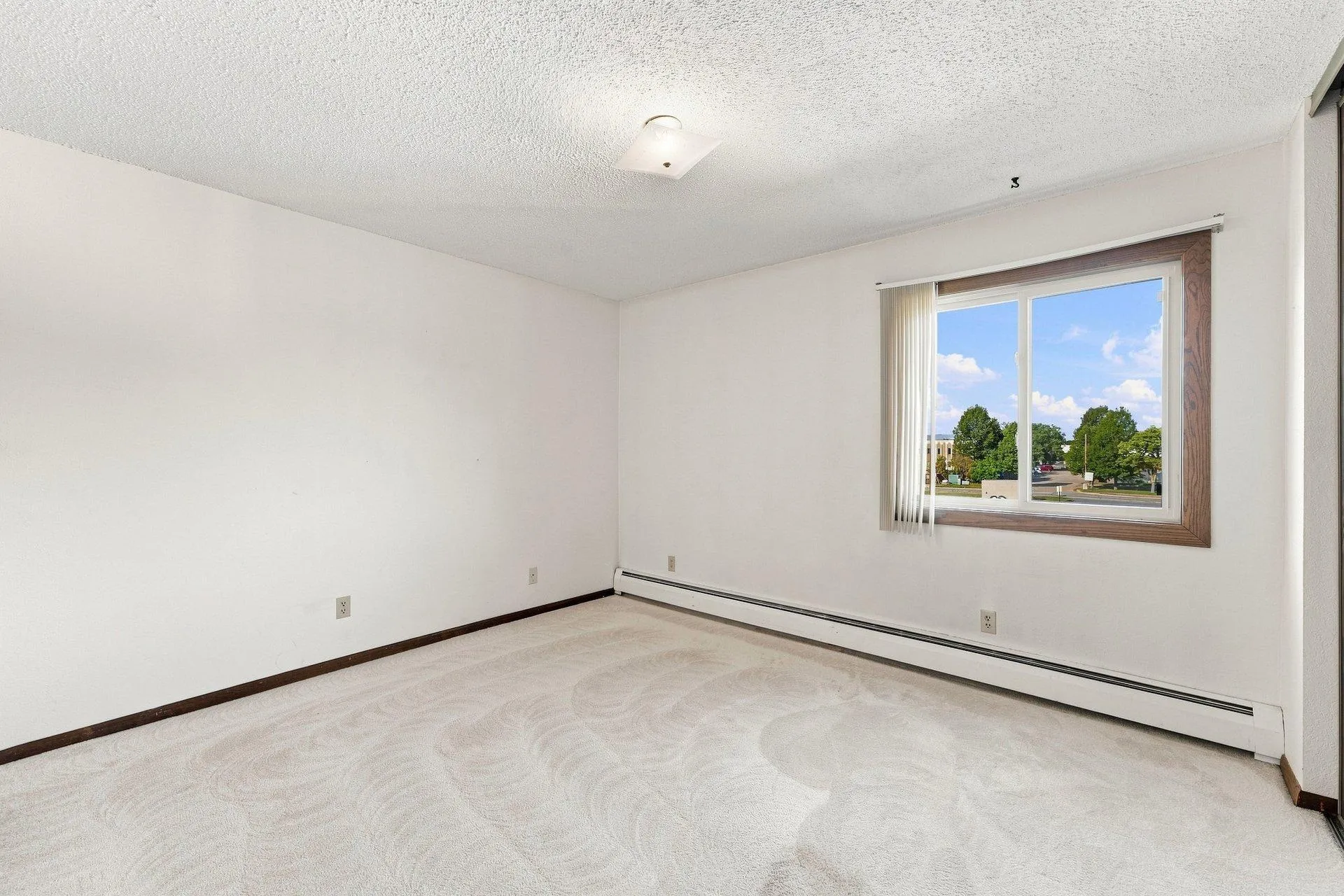 Photo 19 of 14630 Garrett Avenue Unit 613