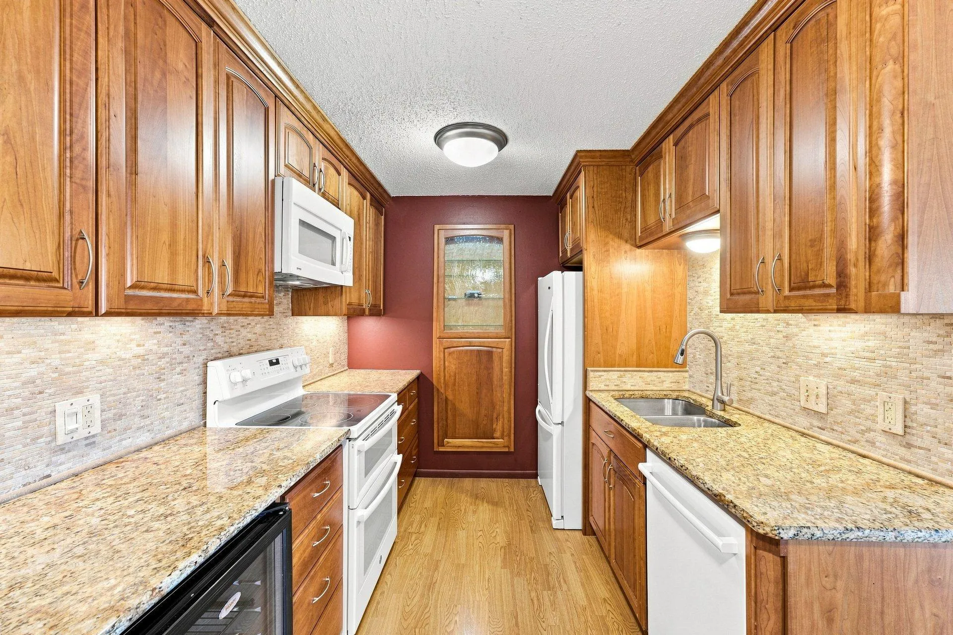Photo 11 of 14630 Garrett Avenue Unit 613