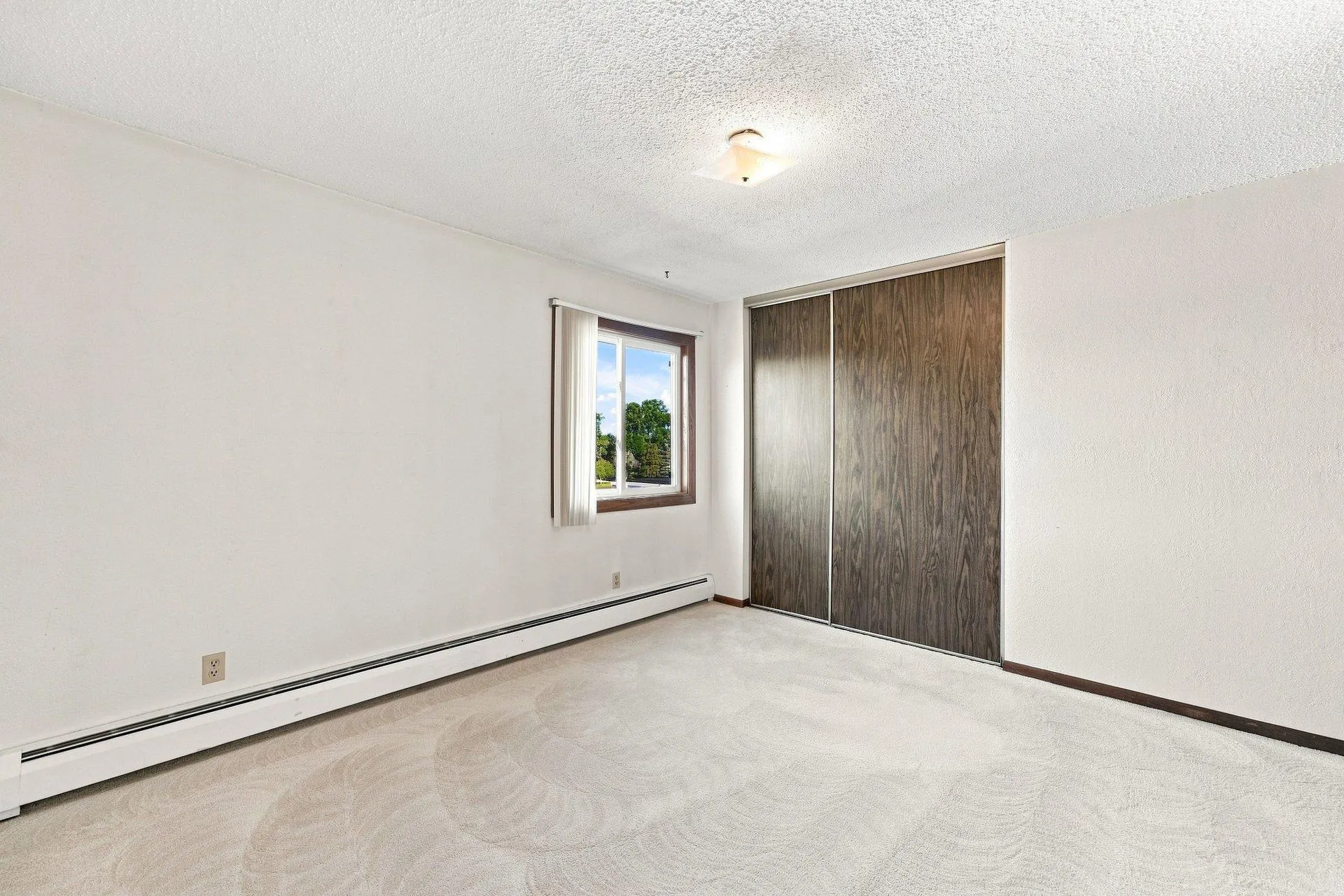 Photo 18 of 14630 Garrett Avenue Unit 613