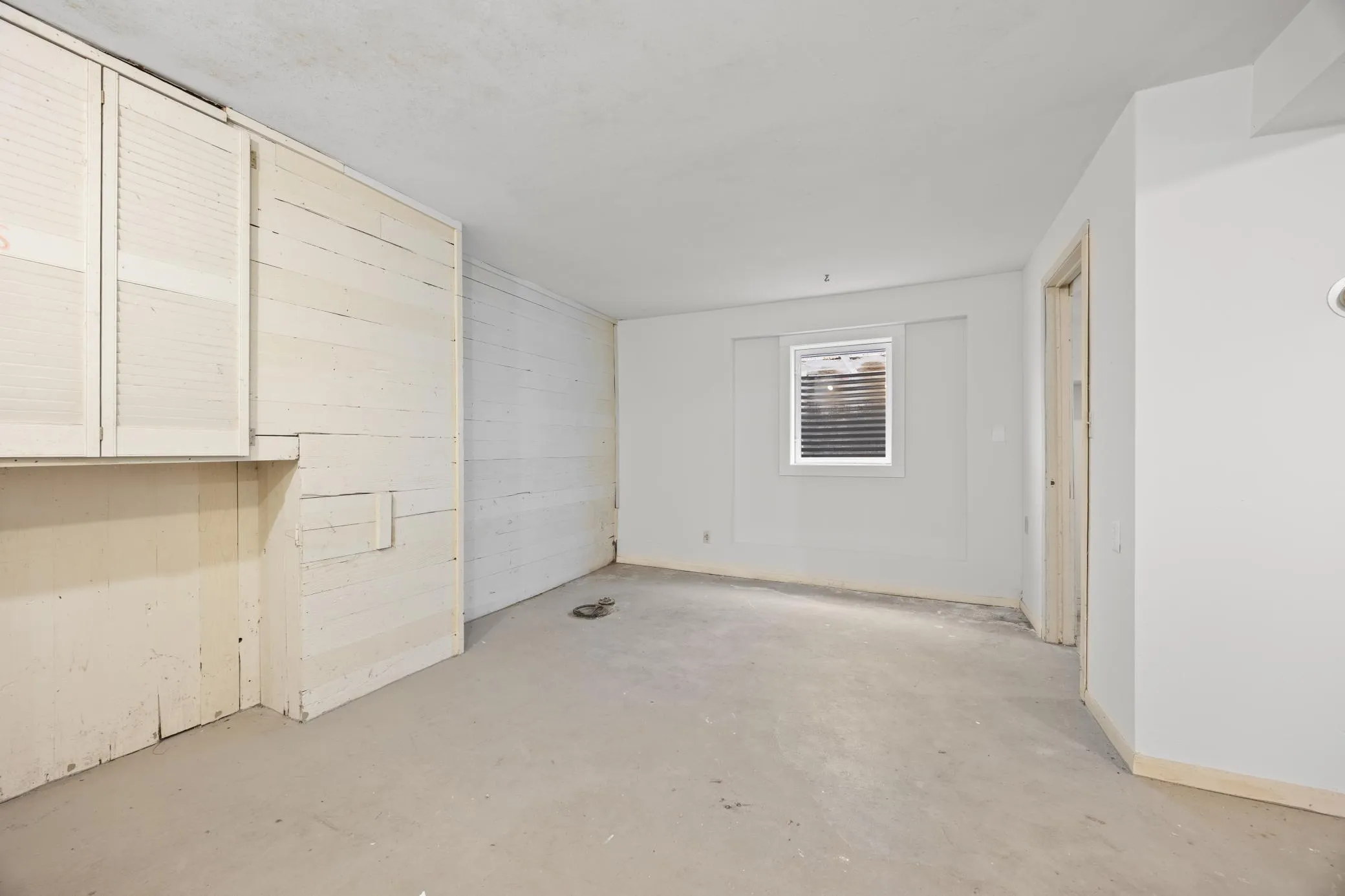Photo 23 of 3831 Grand S Avenue
