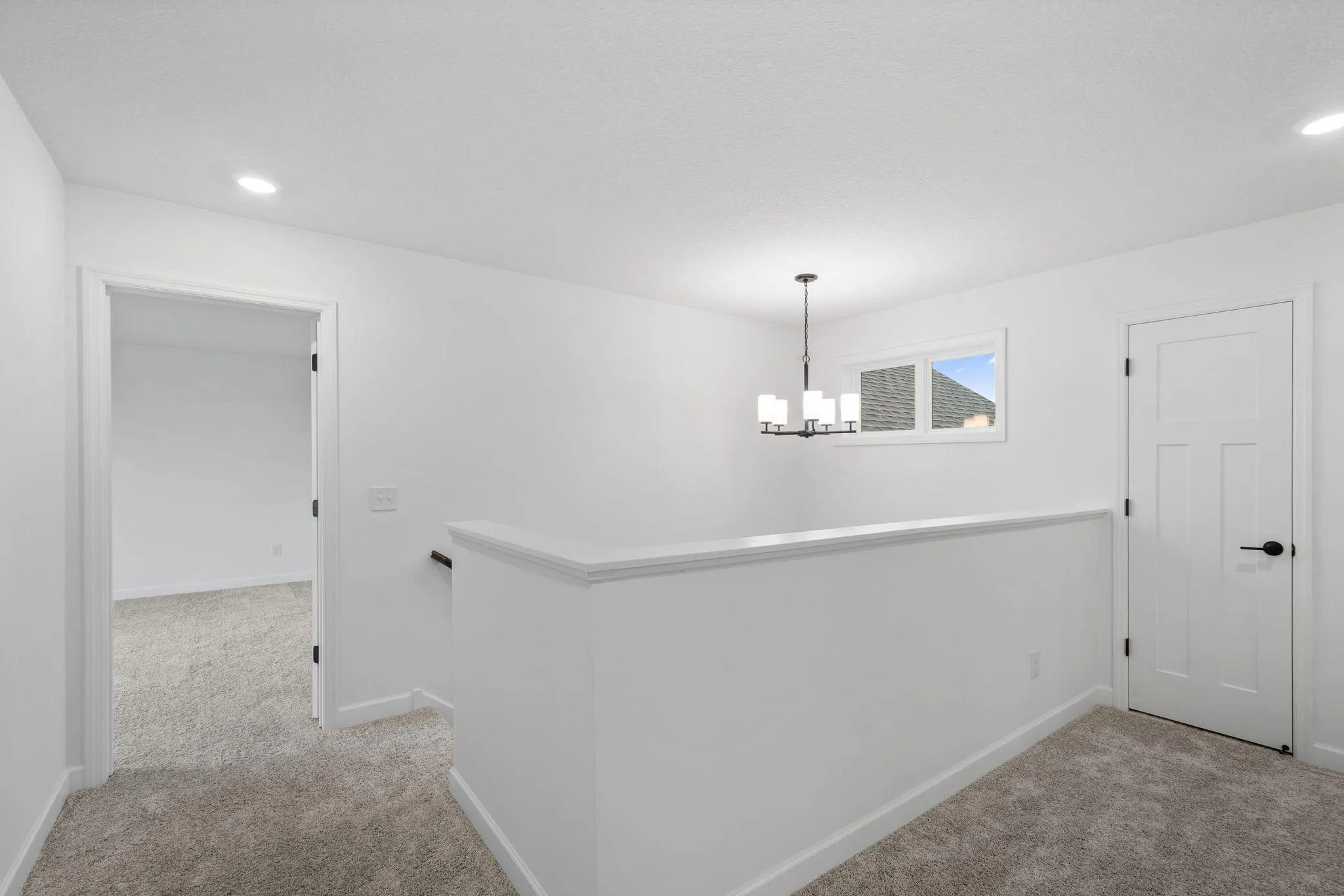 Photo 11 of 9686 Jasmine Ne Avenue