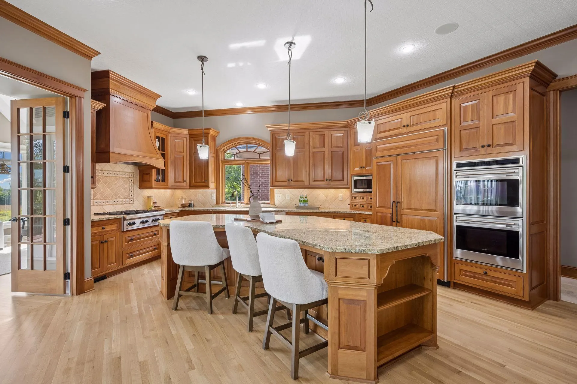 Photo 18 of 130 Bergamot Drive