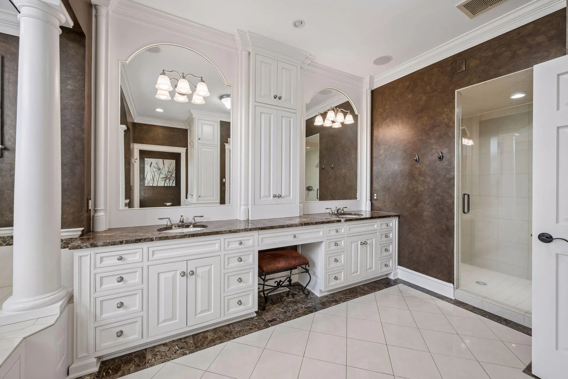 Photo 34 of 130 Bergamot Drive