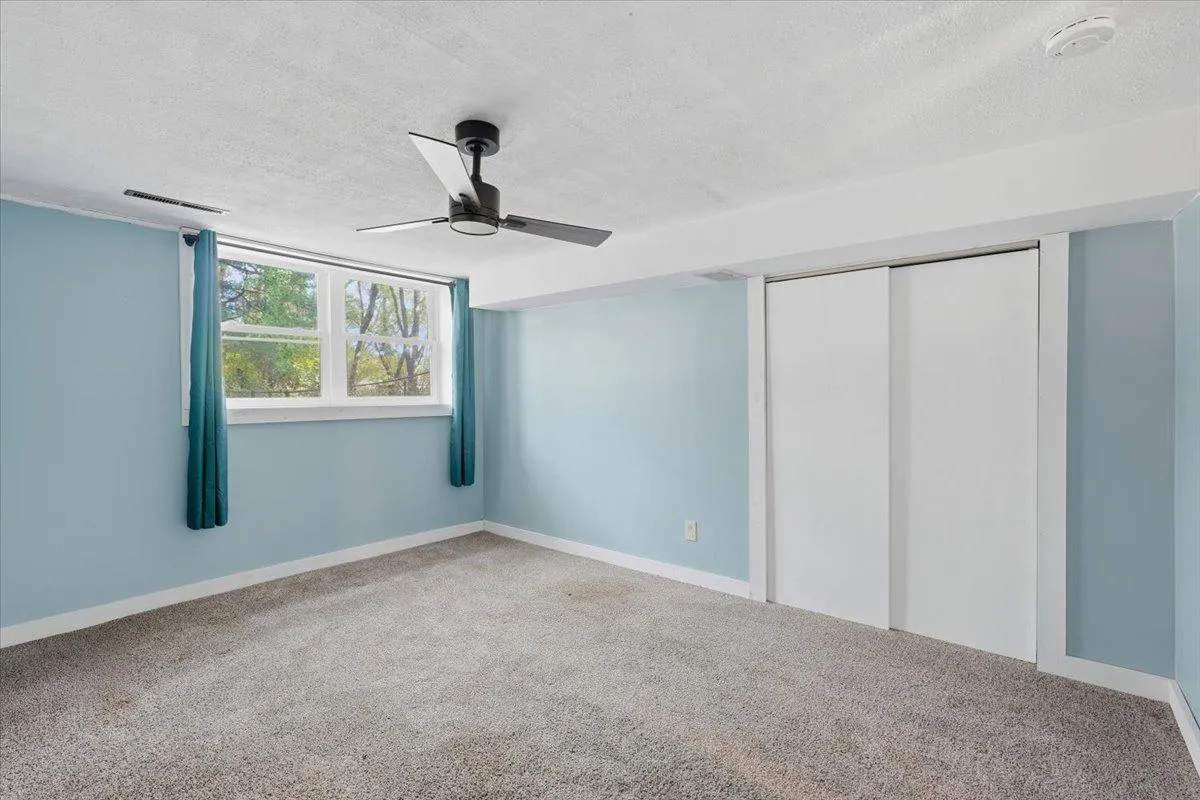 Photo 19 of 272 Glenmont Road