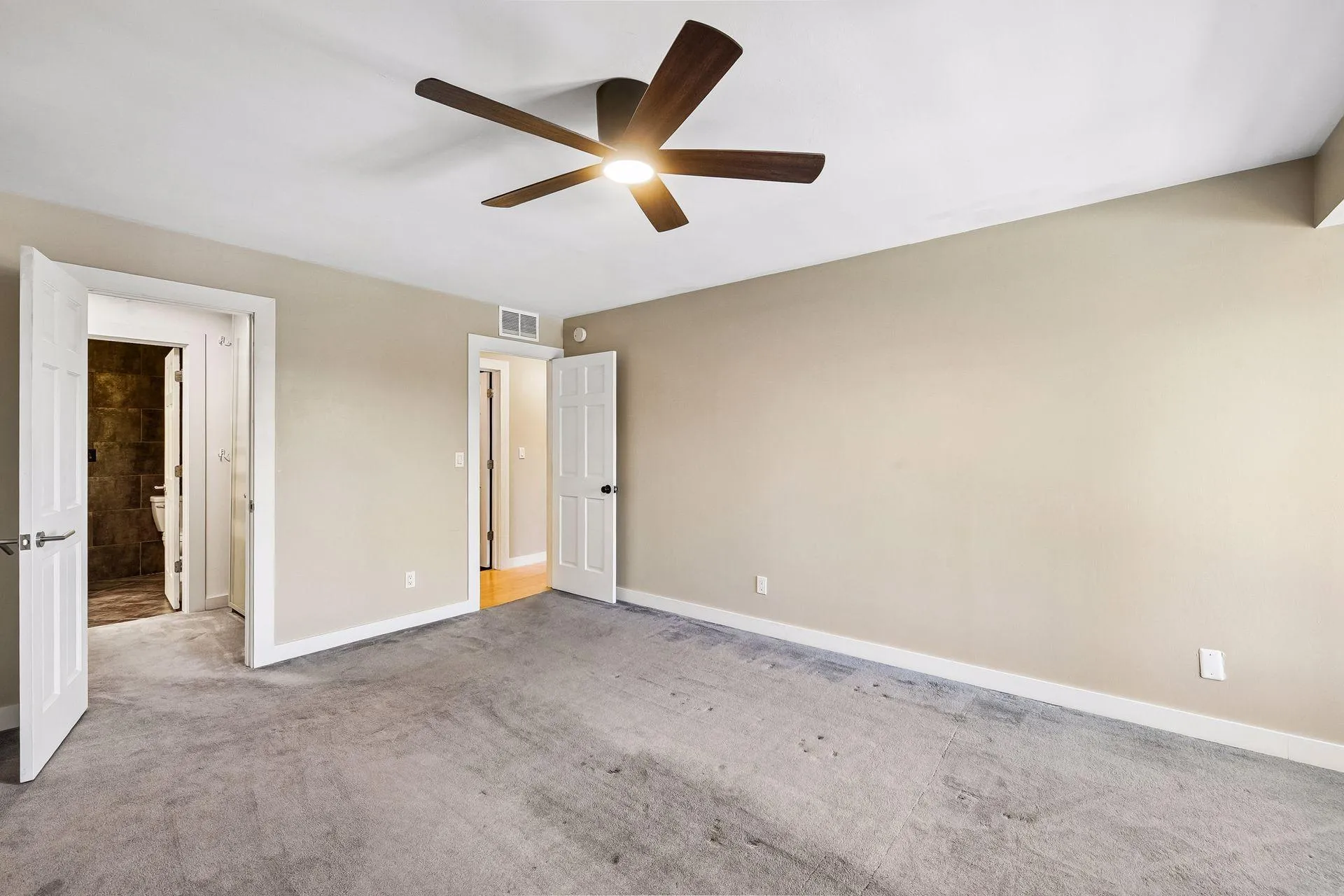 Photo 21 of 450 Ford Road Unit 304