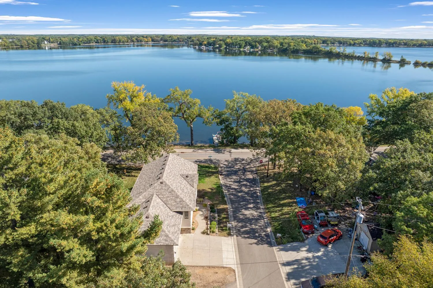 Photo 6 of 1001 Lakeshore Drive