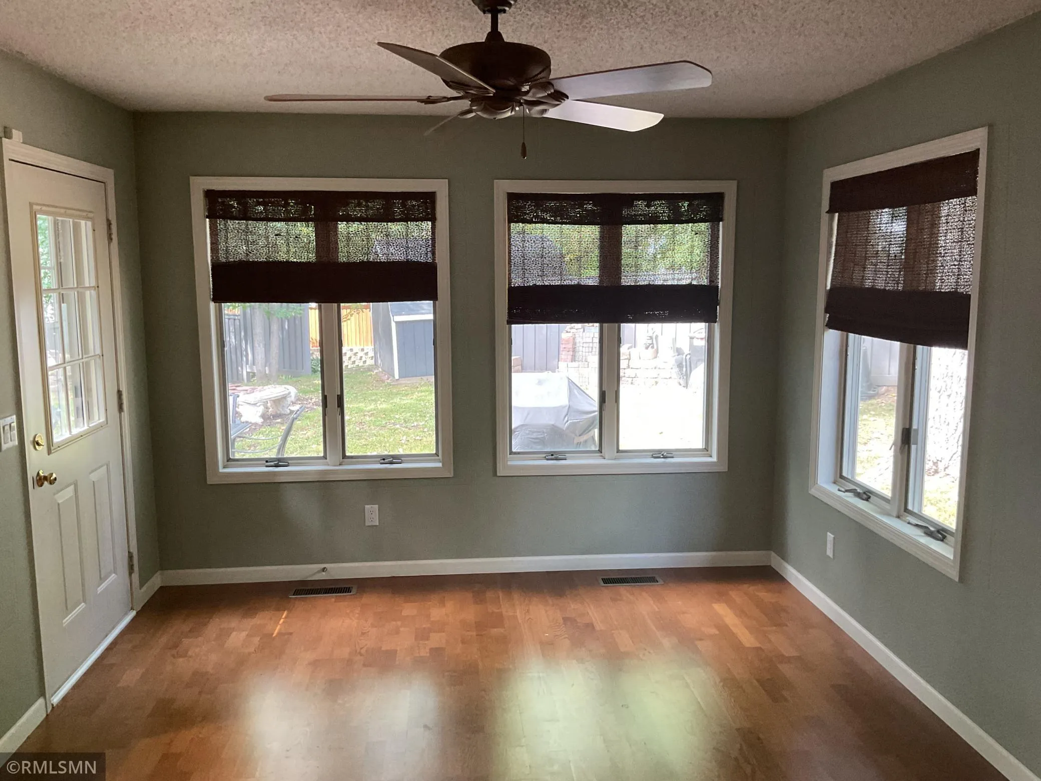Photo 15 of 2139 14th E Avenue