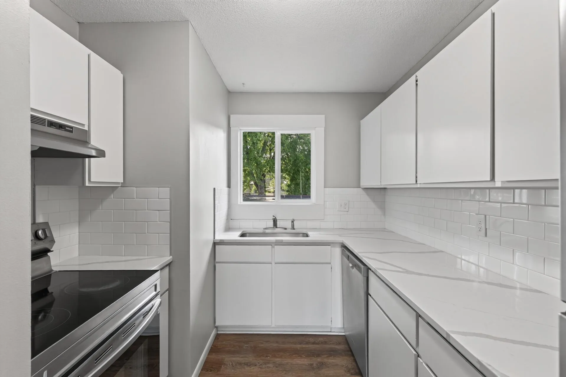 Photo 9 of 9091 207th W Street
