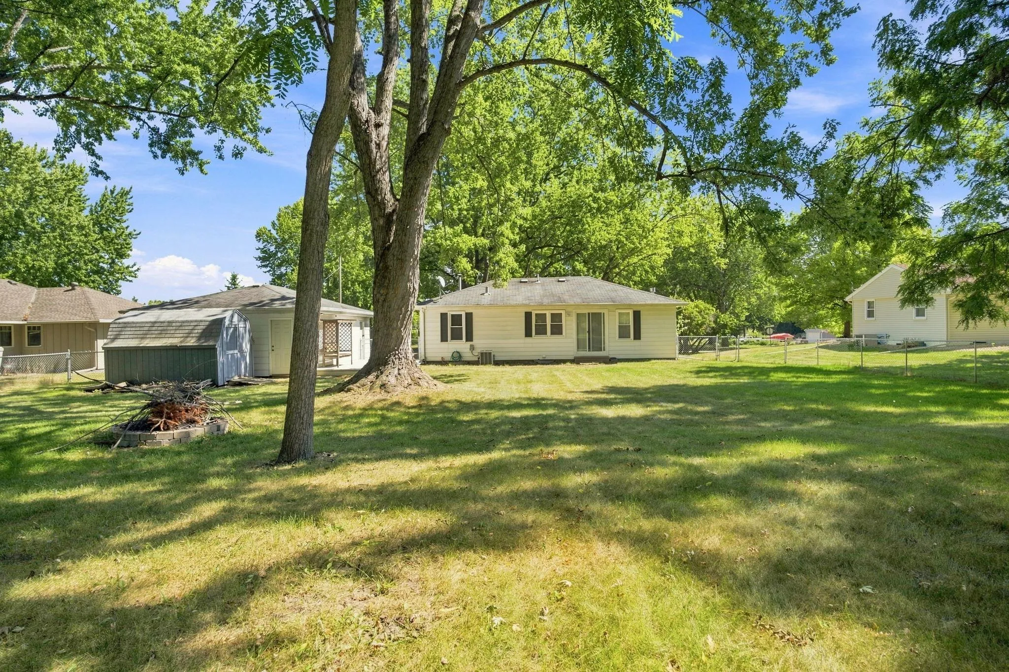 Photo 34 of 125 Hackberry Hill