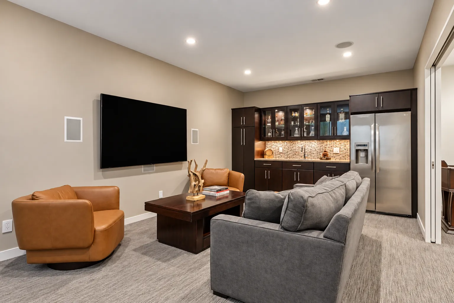 Photo 51 of 674 Montcalm Place