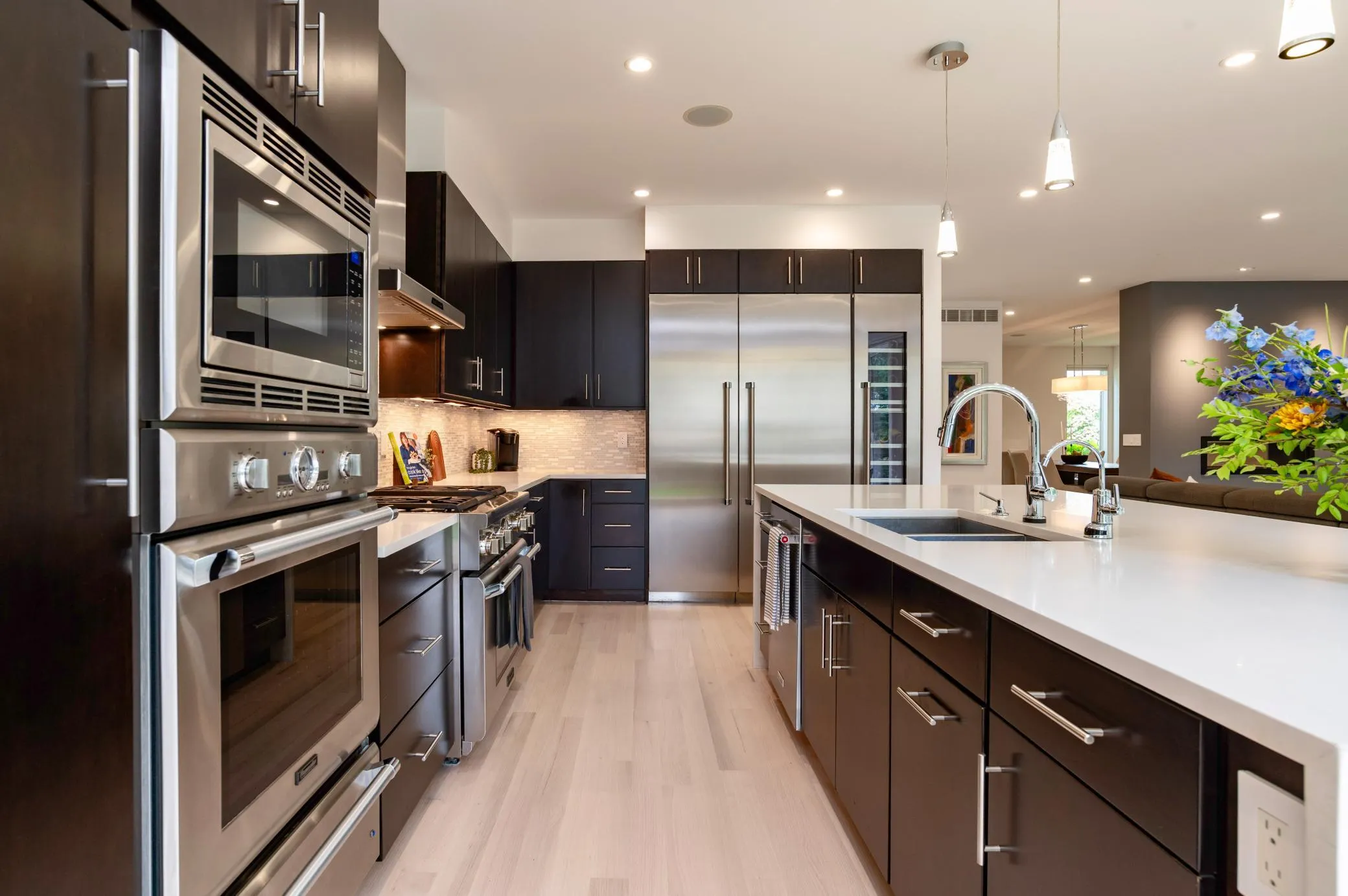 Photo 7 of 674 Montcalm Place