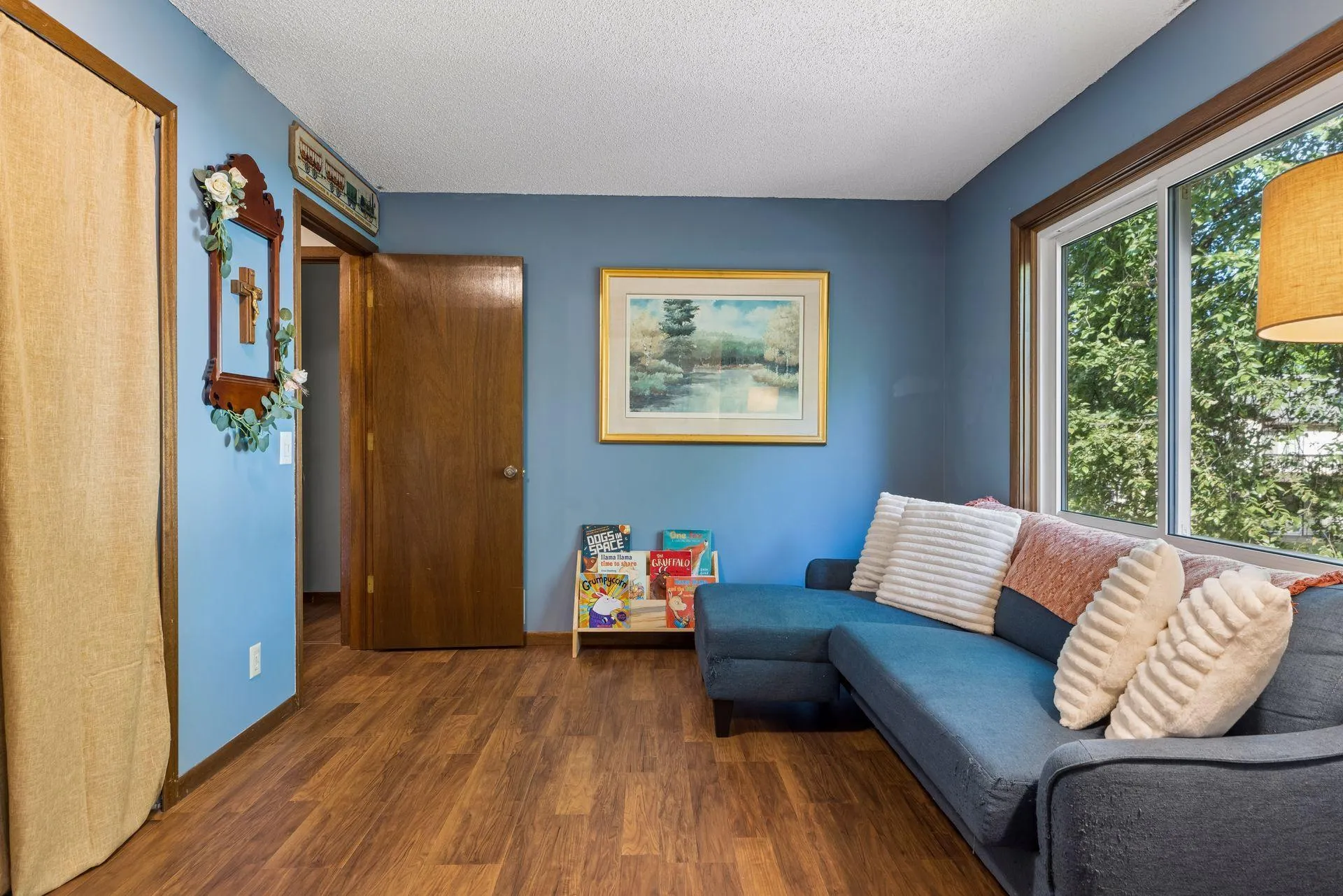 Photo 16 of 973 Greenhaven Drive
