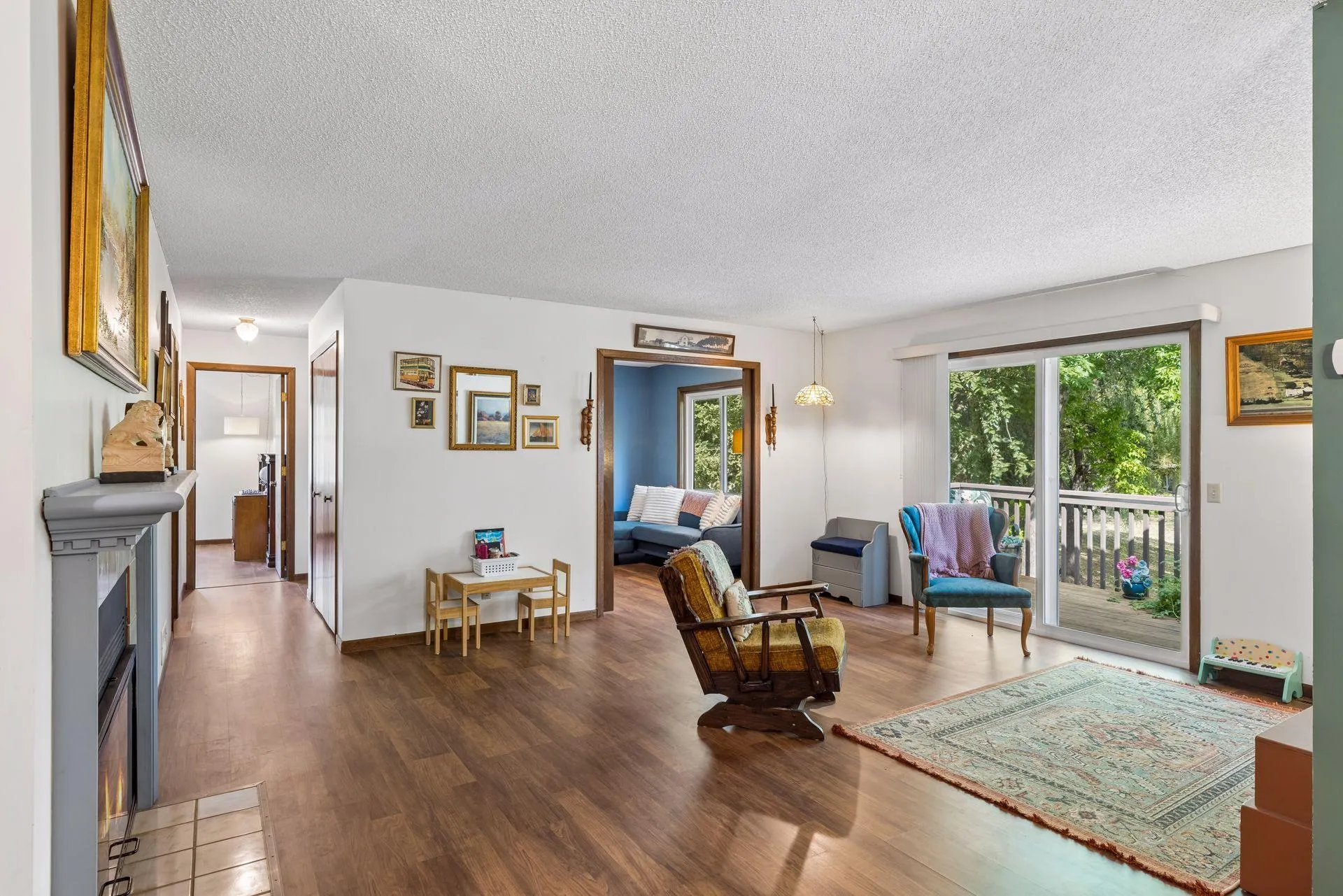Photo 15 of 973 Greenhaven Drive
