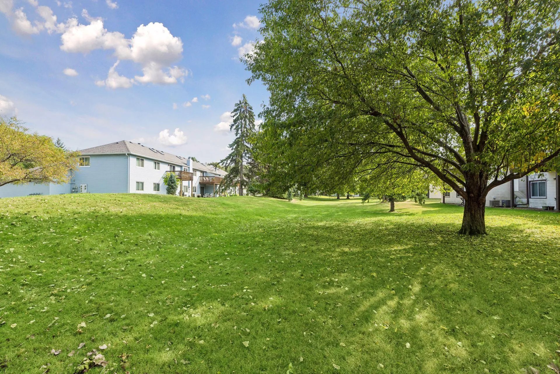 Photo 29 of 973 Greenhaven Drive