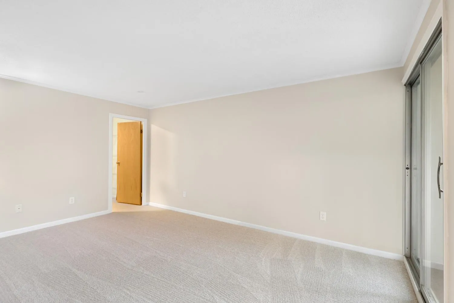 Photo 18 of 6450 York S Avenue Unit 501