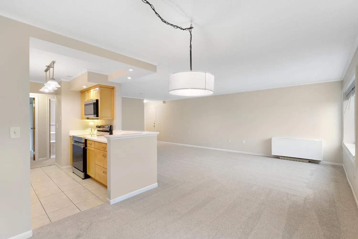 Photo 5 of 6450 York S Avenue Unit 501